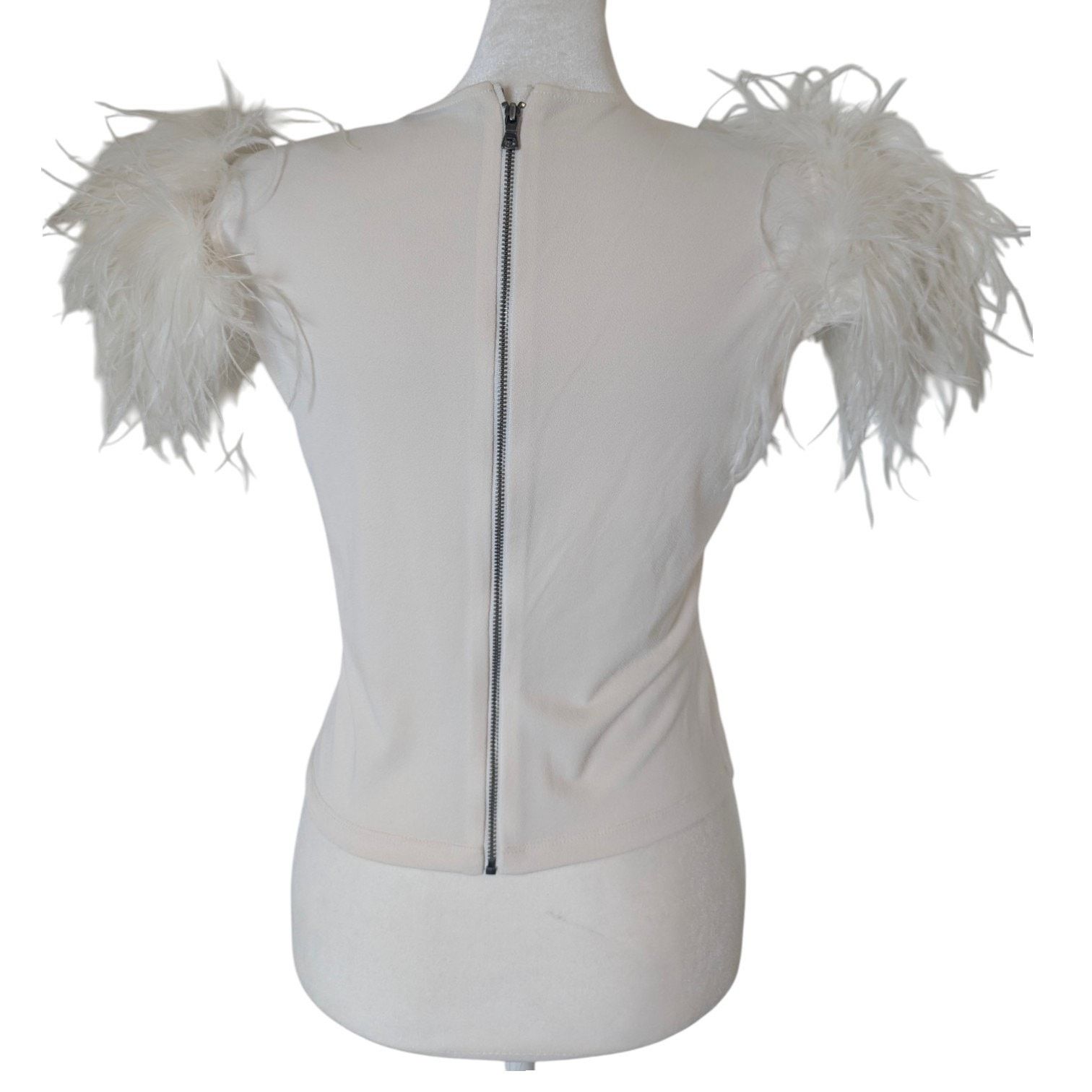 Alice + Olivia Alice + Olivia Tamica Feather Top Medium Size M / US 6-8 / IT 42-44 - 5 Thumbnail