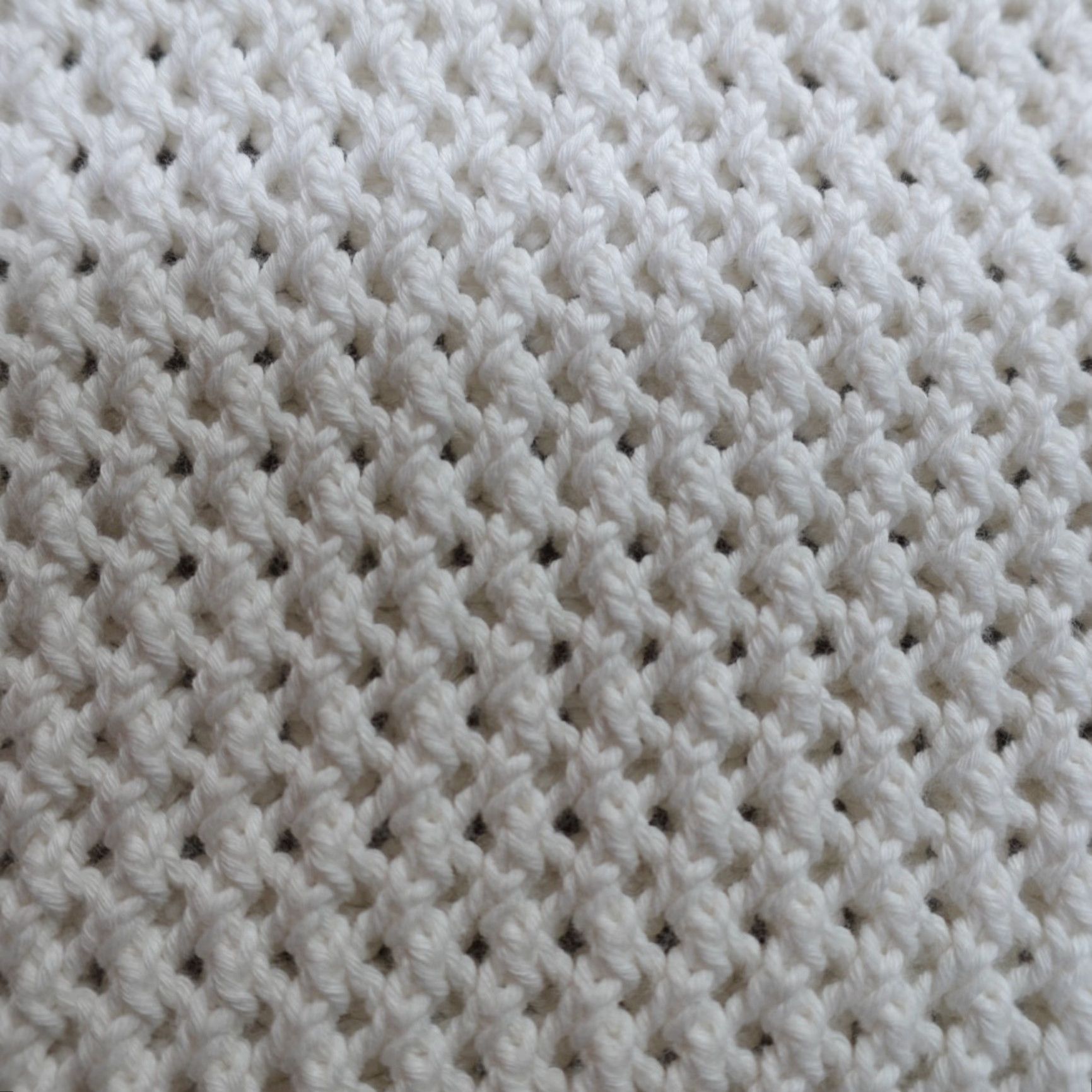 J.Crew J.CREW Sweater Womens Small White Open-Knit Crew Neck 3/4 Sleeve Cotton Pullover 100% Knit Ivory A7981 Size S / US 4 / IT 40 - 2 Thumbnail