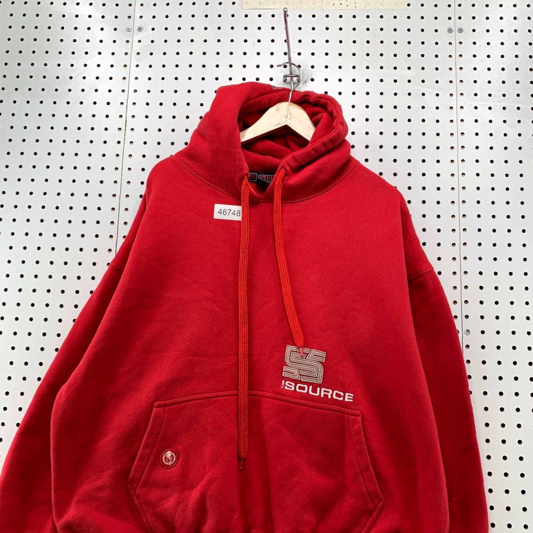 Vintage VINTAGE Source Magazine Sweatshirt Hoodie Men XL Red Embroidered Hip Hop 90s Y2K Size US XL / EU 56 / 4 - 4 Thumbnail