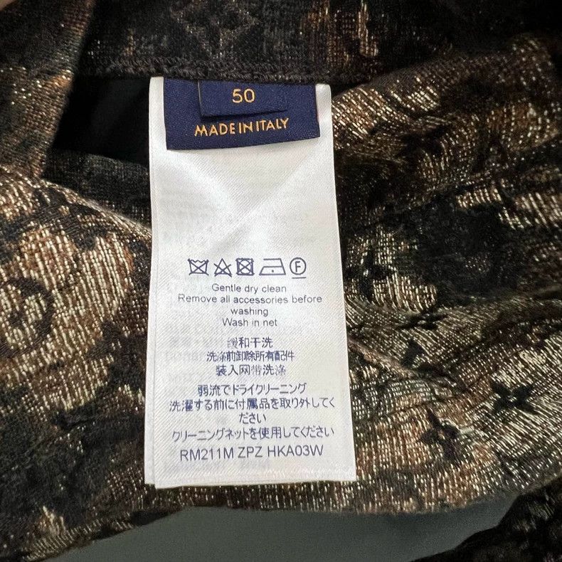 Louis Vuitton Louis Vuitton Embossed floral logo lapel jacket 2501-Nextar Size US M / EU 48-50 / 2 - 4 Thumbnail