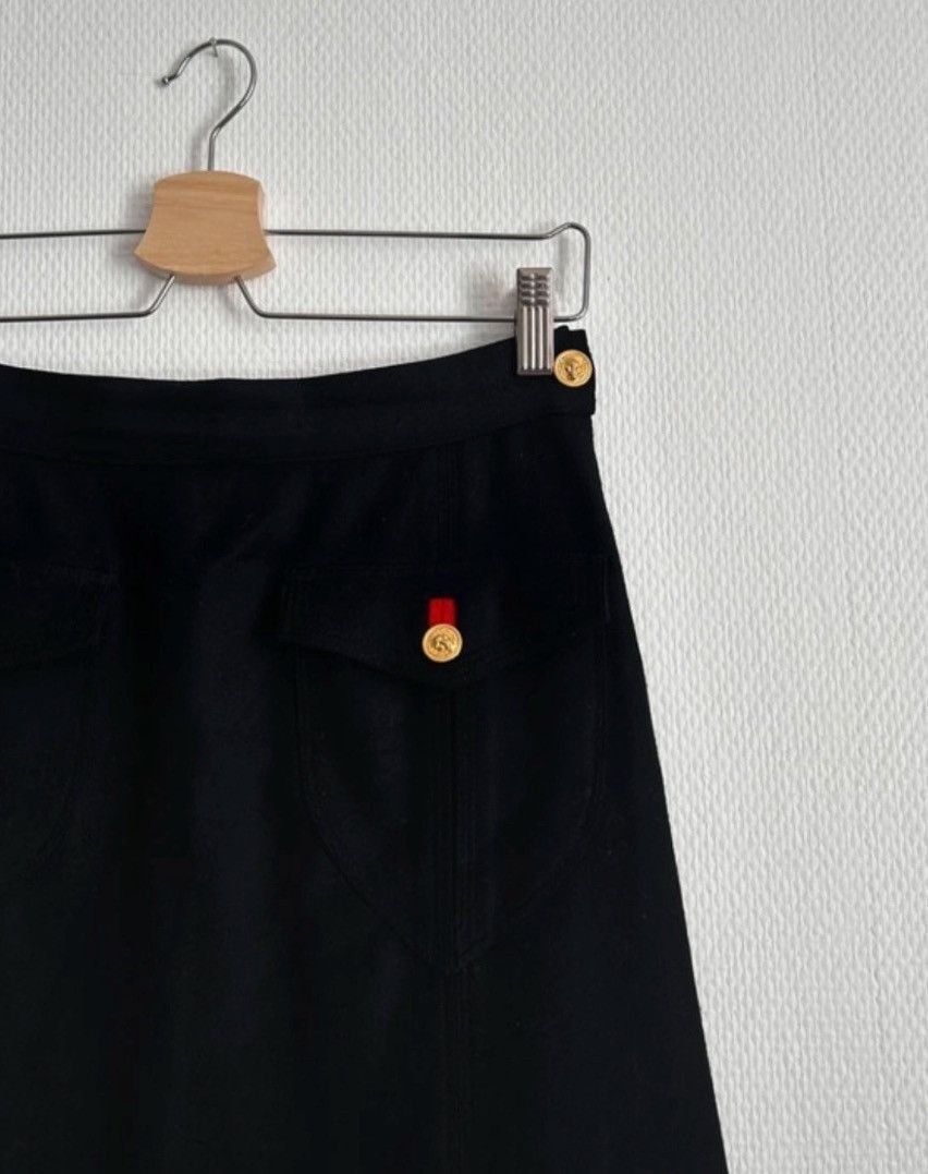 Versace × Vintage Versace Vintage Office Siren Slit Skirt (midi) - Black Size 26" / US 2 / IT 38 - 4 Thumbnail