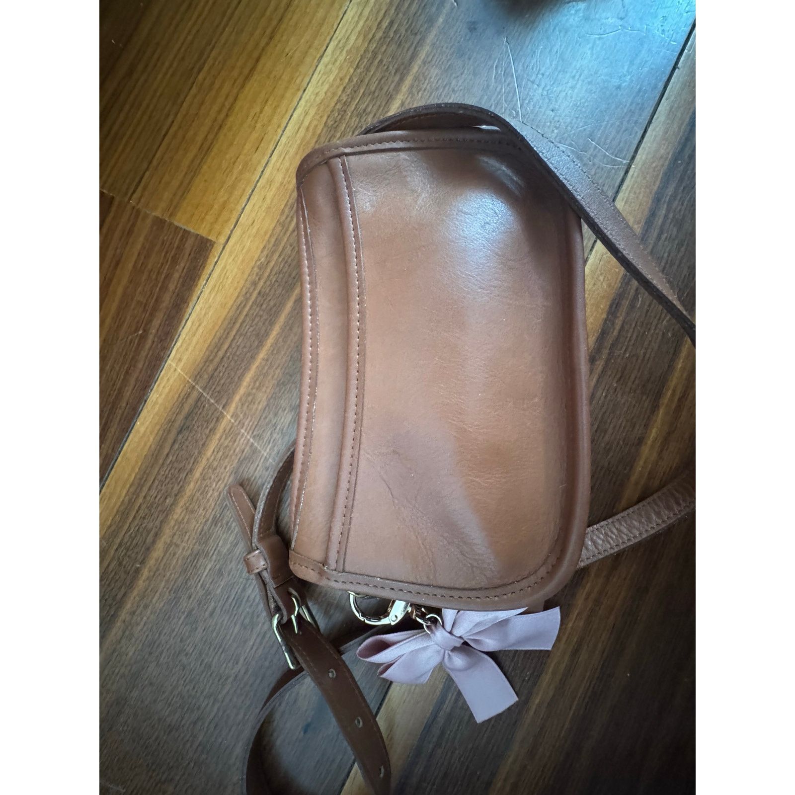 Coach Excellent condition mini Coach Vintage Wendie Crossbody Size ONE SIZE - 9 Thumbnail