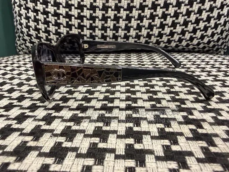 Chanel Chanel Double c logo sunglasses on the side Size ONE SIZE - 2 Thumbnail