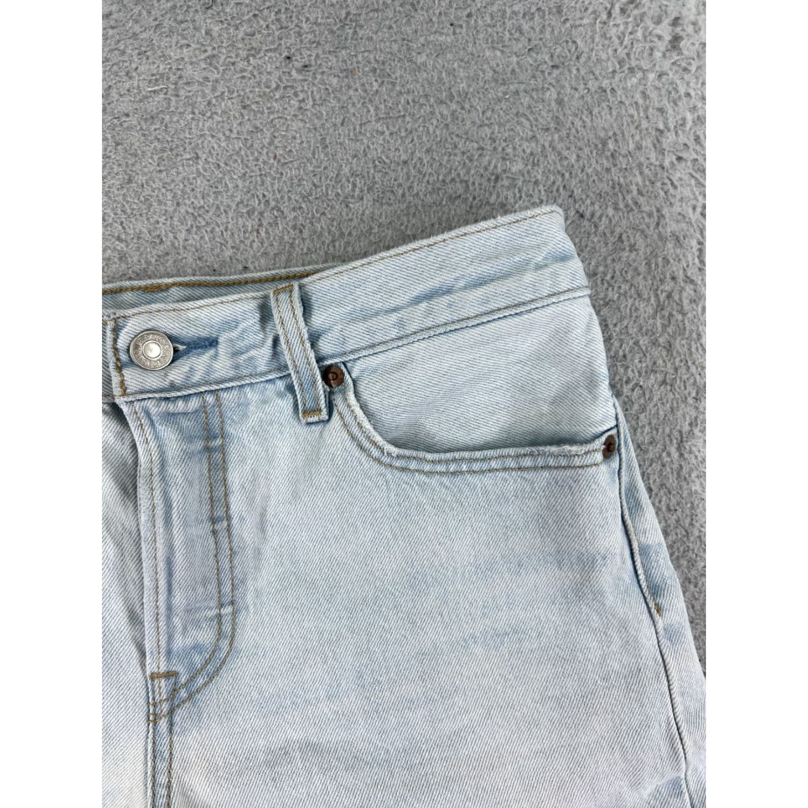 Levi's VINTAGE Levis Shorts Womens 28 Blue Denim Jean Cutoff Premium Big E Button Wedgie 25x2 Size 28" / US 6 / IT 42 - 5 Thumbnail