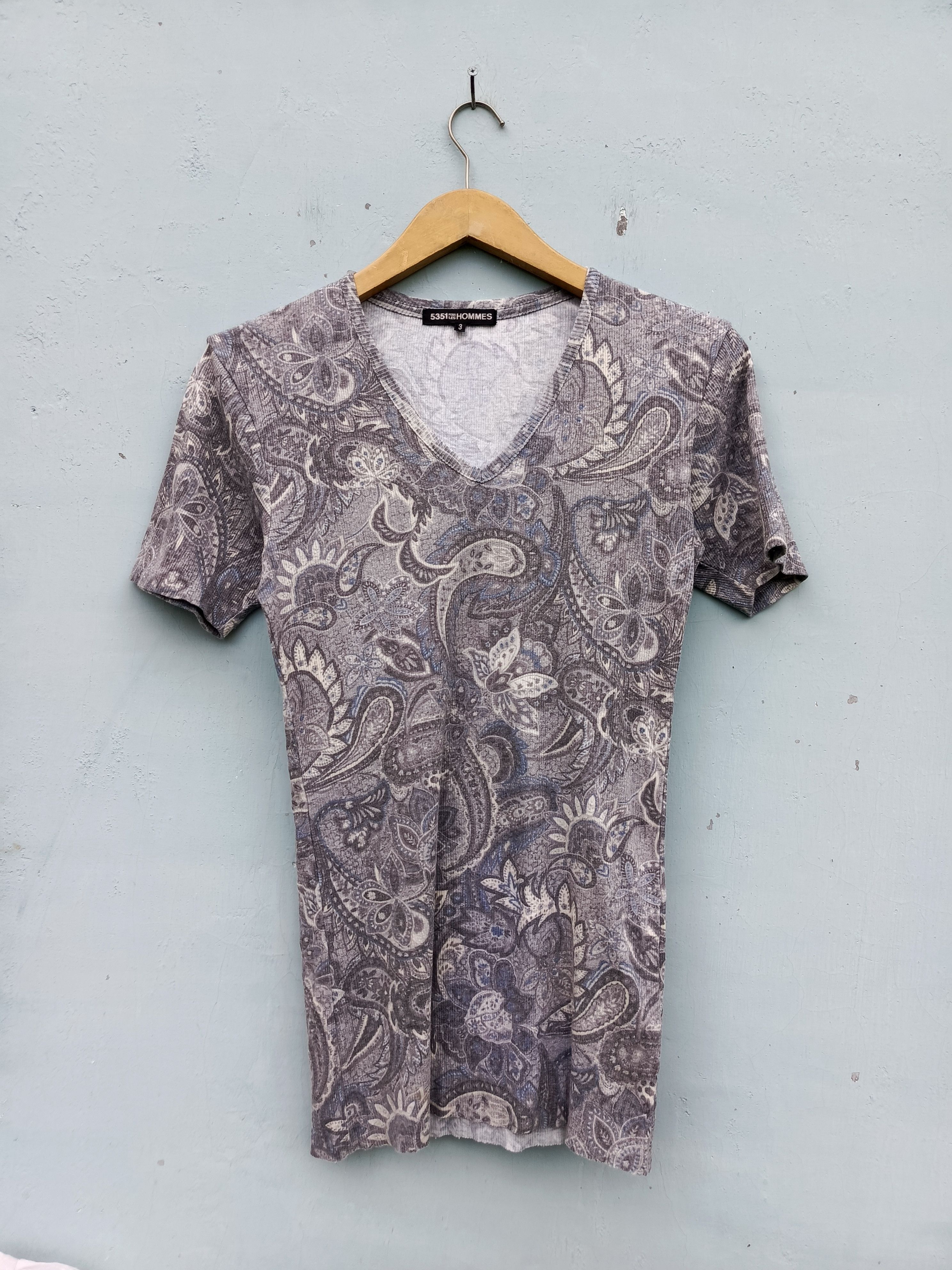 5351 POUR LES HOMMES 5351 pour les hommes Paisley pattern tshirt Size US L / EU 52-54 / 3 - 1 Thumbnail