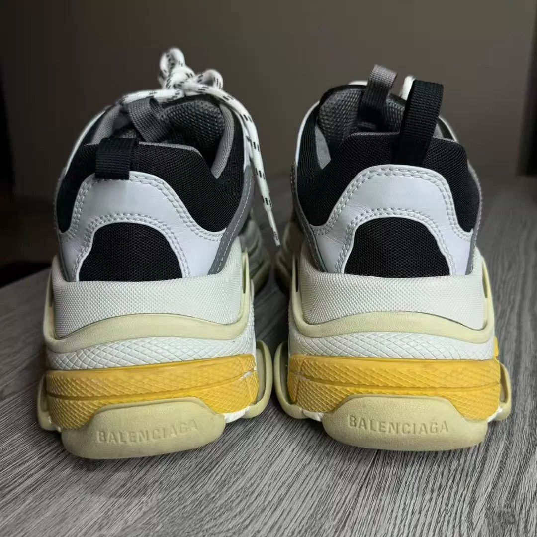 Balenciaga Balenciaga Triple S Men's 42 99 New Size US 9 / EU 42 - 5 Thumbnail