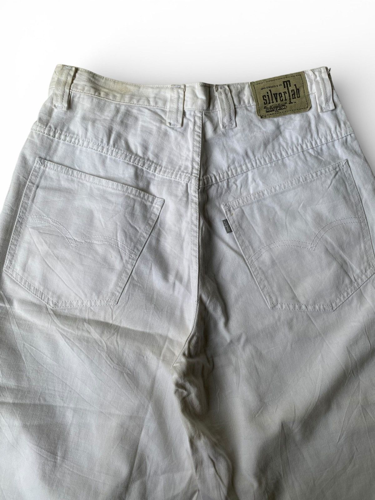 Levi's Vintage 1990’s Baggy Levis Silvertab Jeans green tag Jorts Size US 28 / EU 44 - 7 Thumbnail