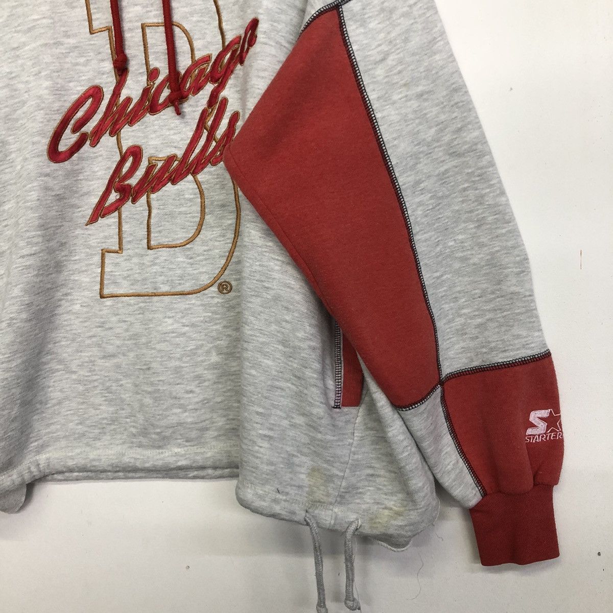 NBA VINTAGE CHICAGO BULLS NBA BIG LOGO HOODIE SWEATSHIRT Size US M / EU 48-50 / 2 - 6 Thumbnail