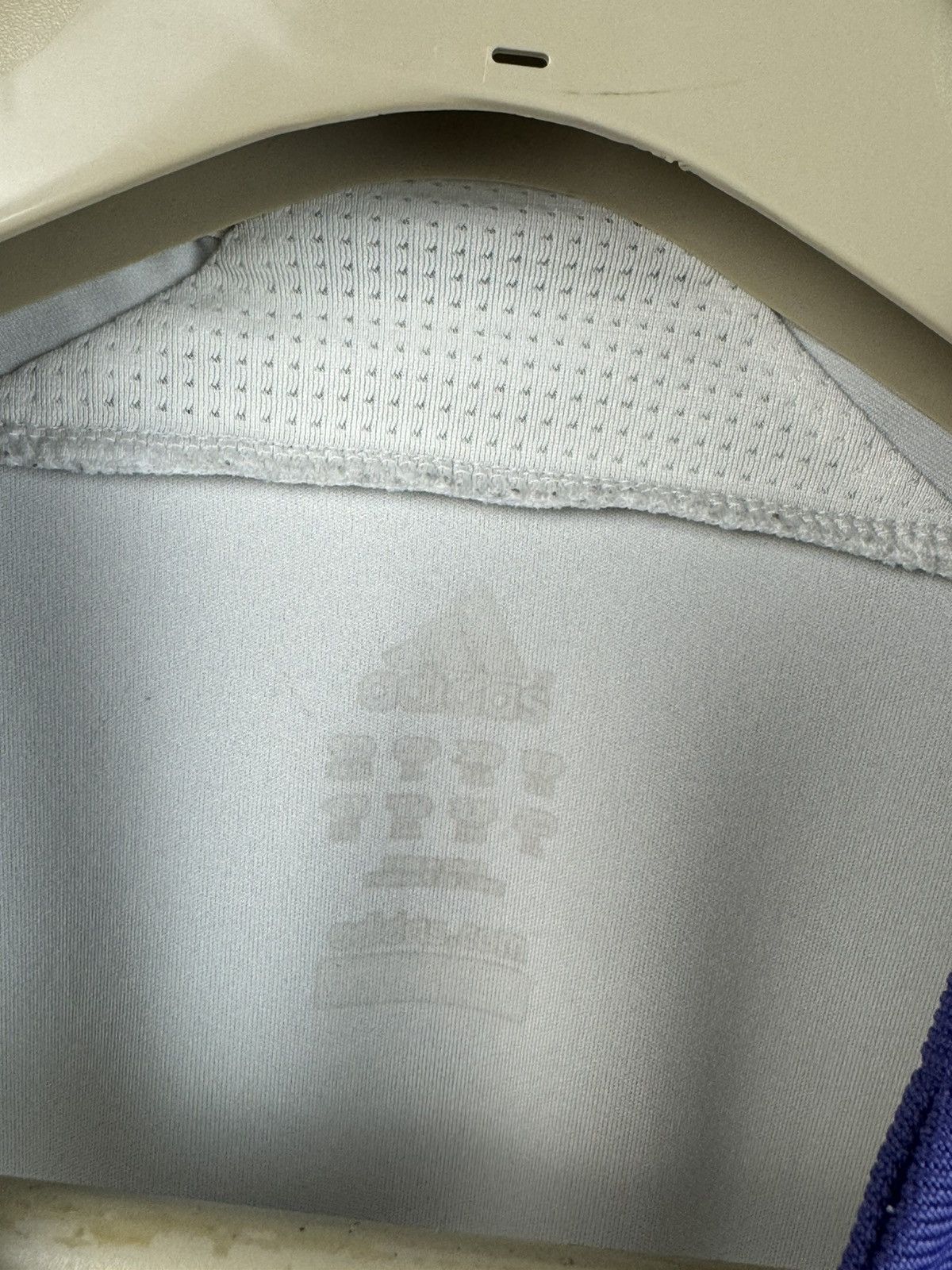 Adidas Adidas Real Madrid football shirt jersey Size US L / EU 52-54 / 3 - 7 Thumbnail