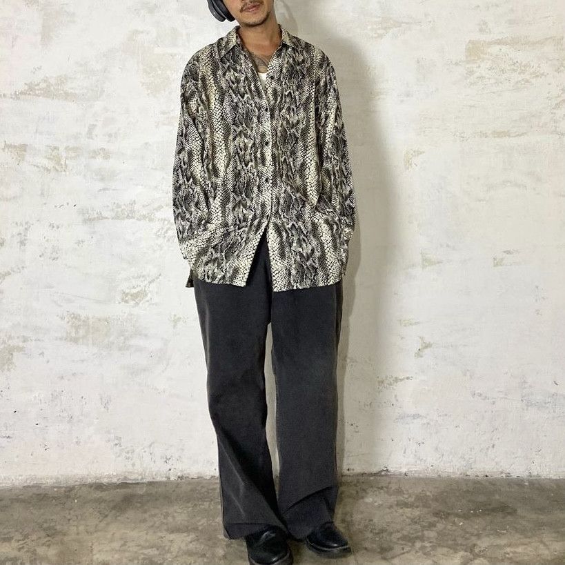 Japanese Brand Vintage Snakeskin Pattern Shirt Size US M / EU 48-50 / 2 - 3 Thumbnail