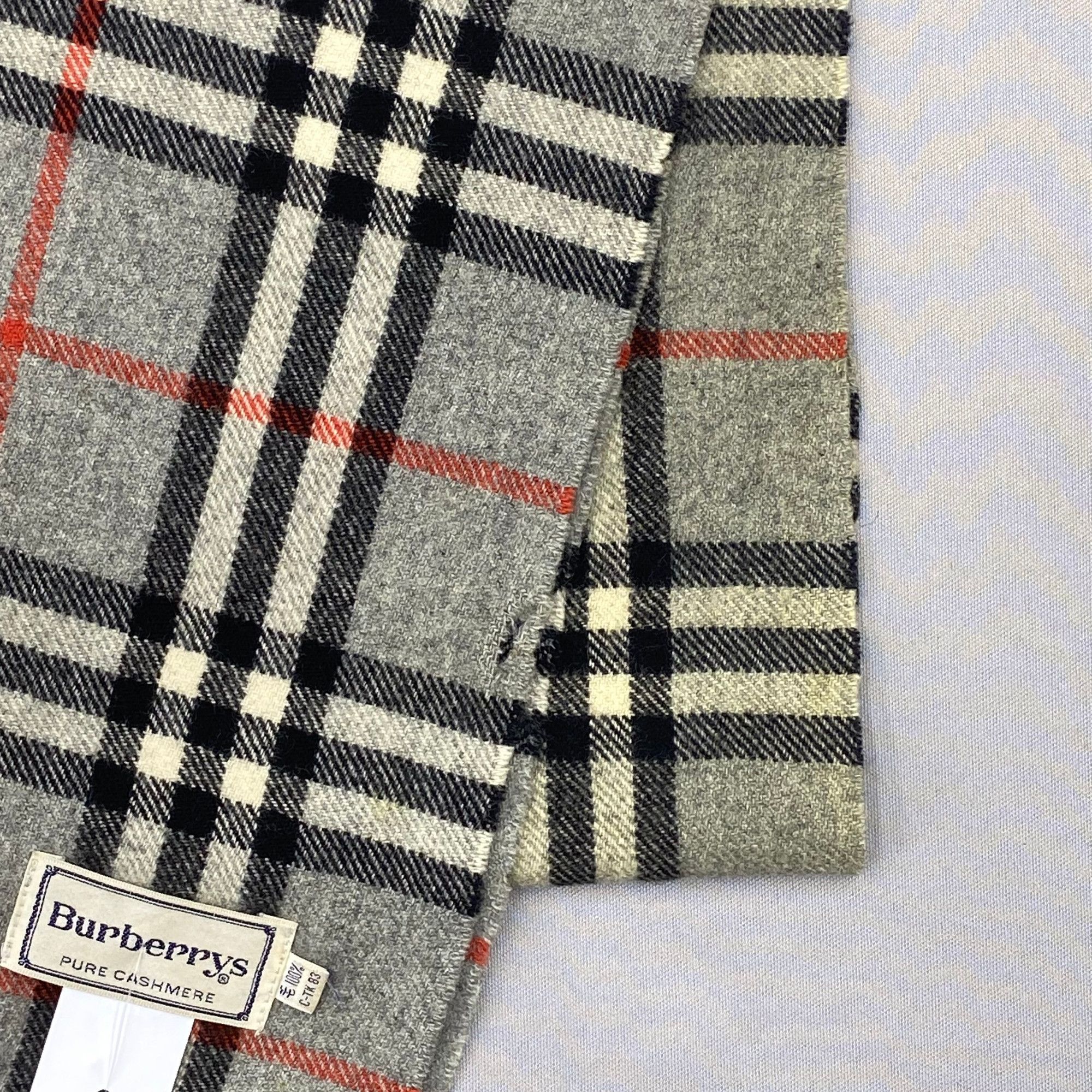 Burberry Vintage Burberry Scarf Muffler Check Winter Scarves Size ONE SIZE - 9 Thumbnail