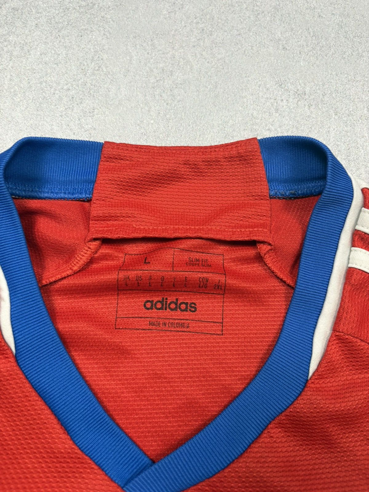 Adidas Adidas Chile National Team 2023/2024 Home Soccer Jersey Kit Size US L / EU 52-54 / 3 - 11 Thumbnail
