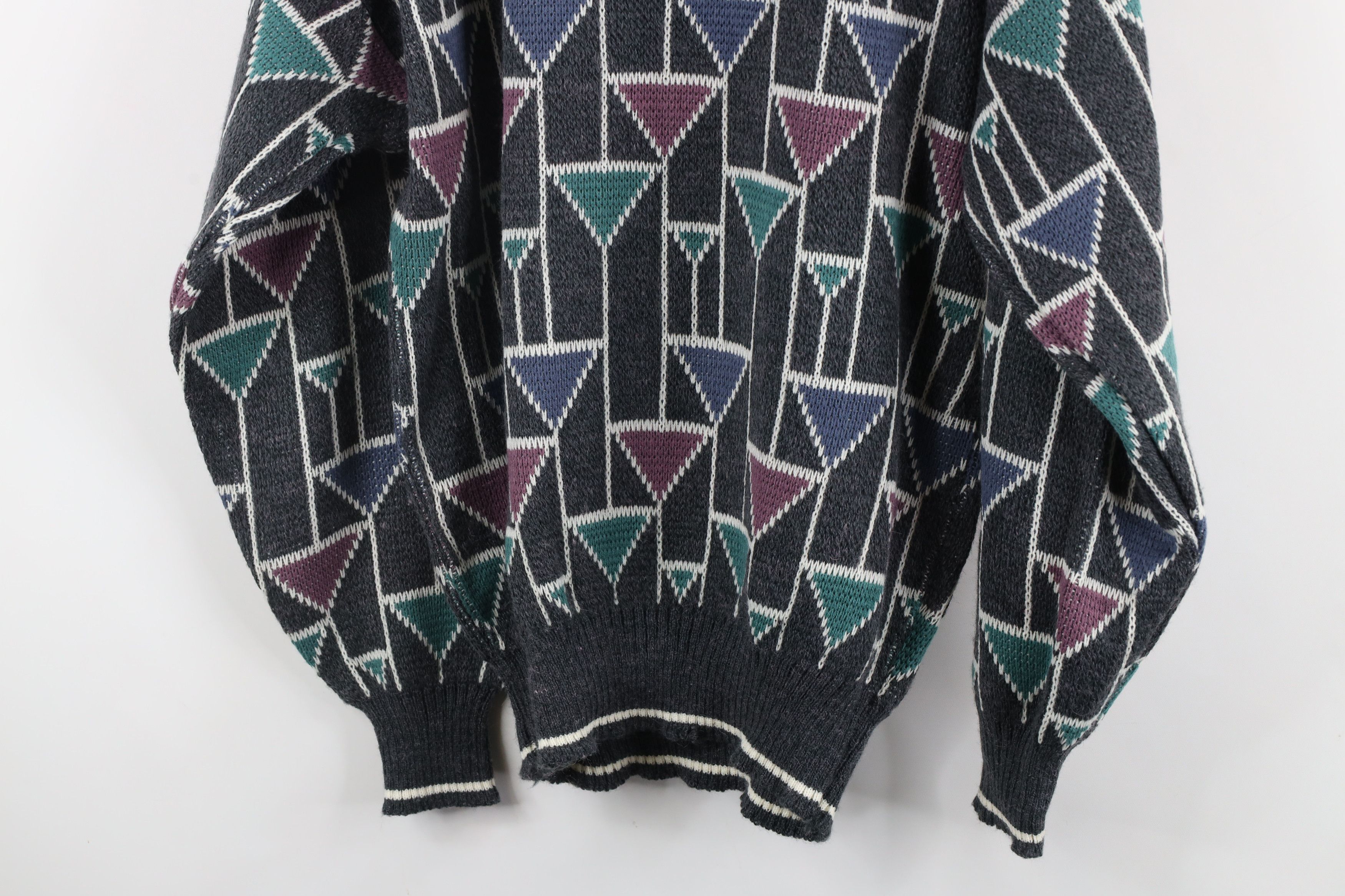 Vintage Vintage 90s Coogi Style Bassmaster Geometric Knit Sweater Size US L / EU 52-54 / 3 - 8 Thumbnail