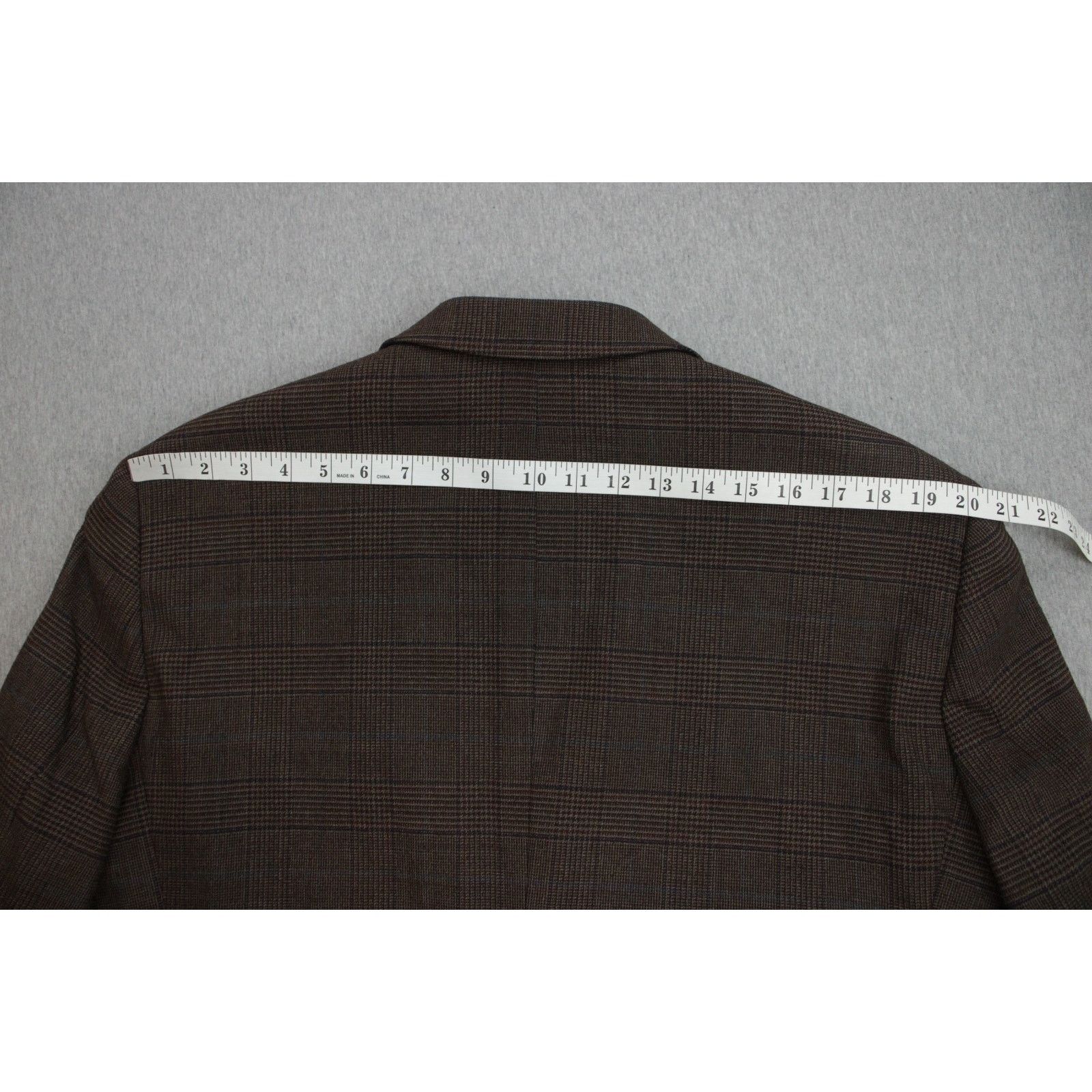 Jos. A. Bank Jos A Bank Blazer 1905 Mens Size 44R Brown Plaid Wool Blend Size 44R - 11 Thumbnail