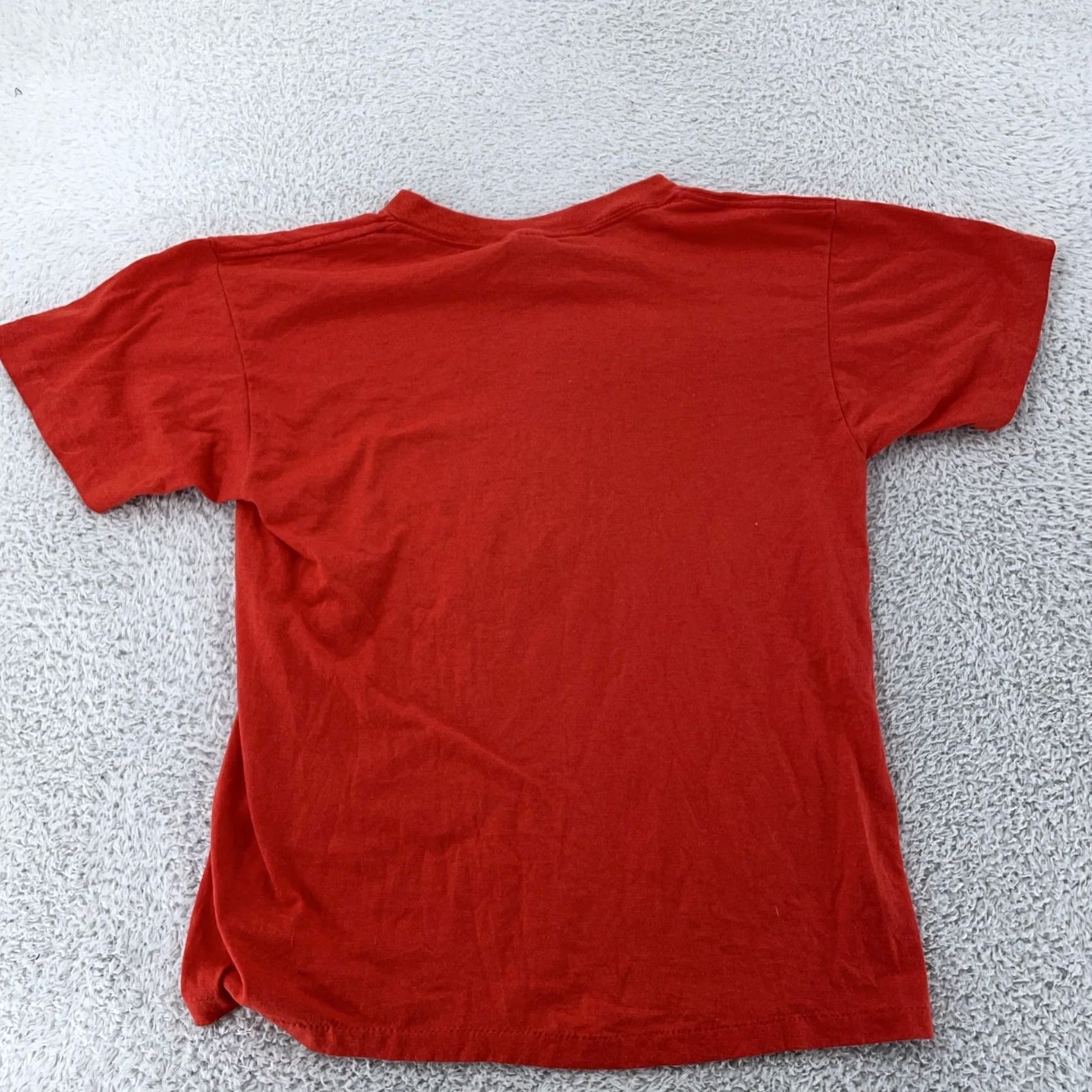 Vintage VINTAGE Red Dog Saloon Shirt Mens S Red USA 80s Graphic Print Crew Neck Short Sleeve Cotton Polyester Jersey Tee Size US S / EU 44-46 / 1 - 4 Thumbnail
