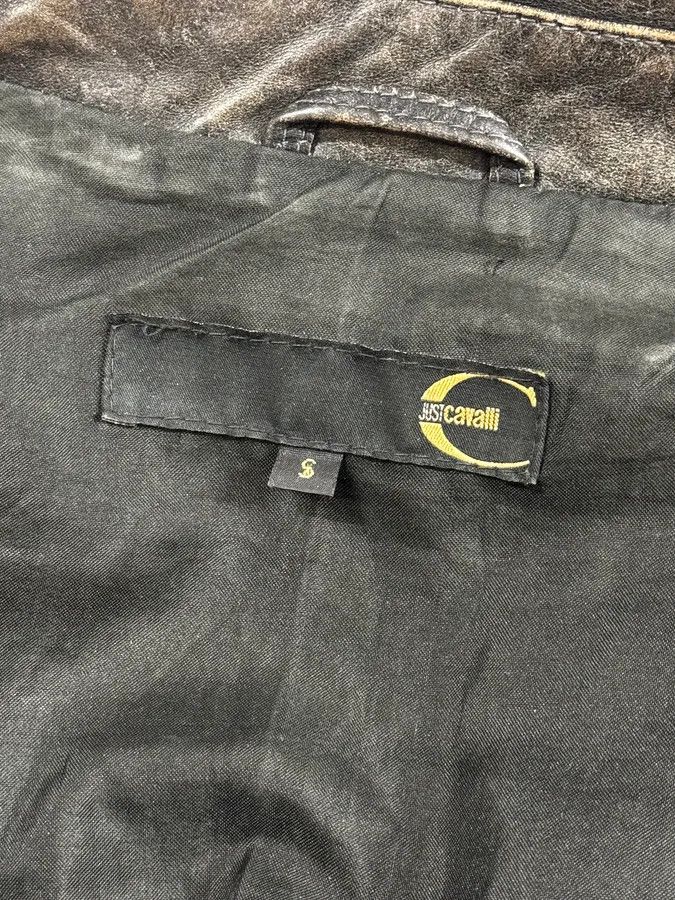 Just Cavalli 2000s Cavalli Grey Eroded Leather Trucker Jacket Size S / US 4 / IT 40 - 10 Thumbnail