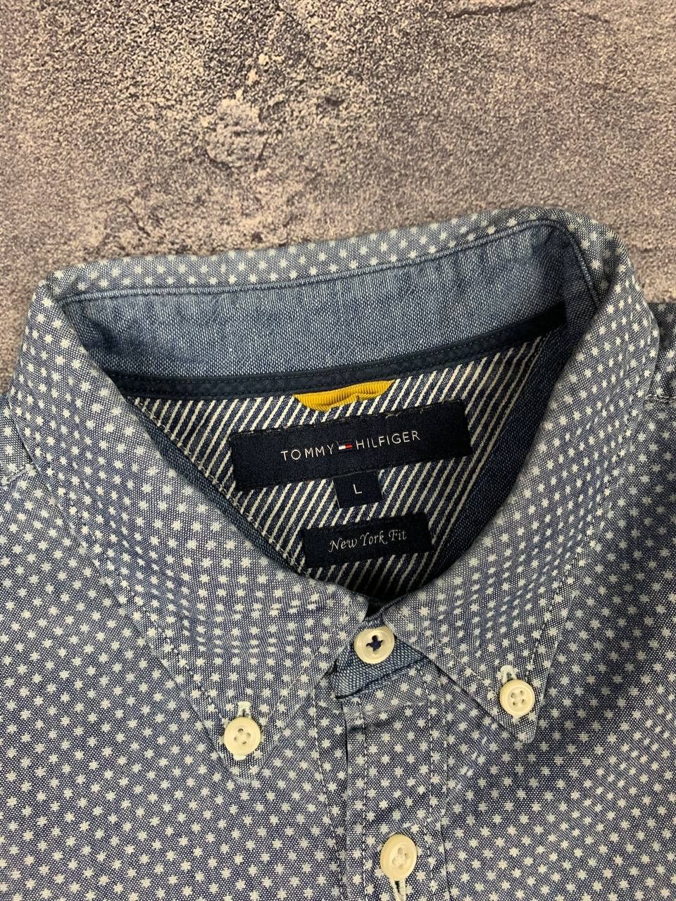 Tommy Hilfiger Tommy Hilfiger Men’s Shirt Size L Gray Polka Dot Size US L / EU 52-54 / 3 - 9 Thumbnail