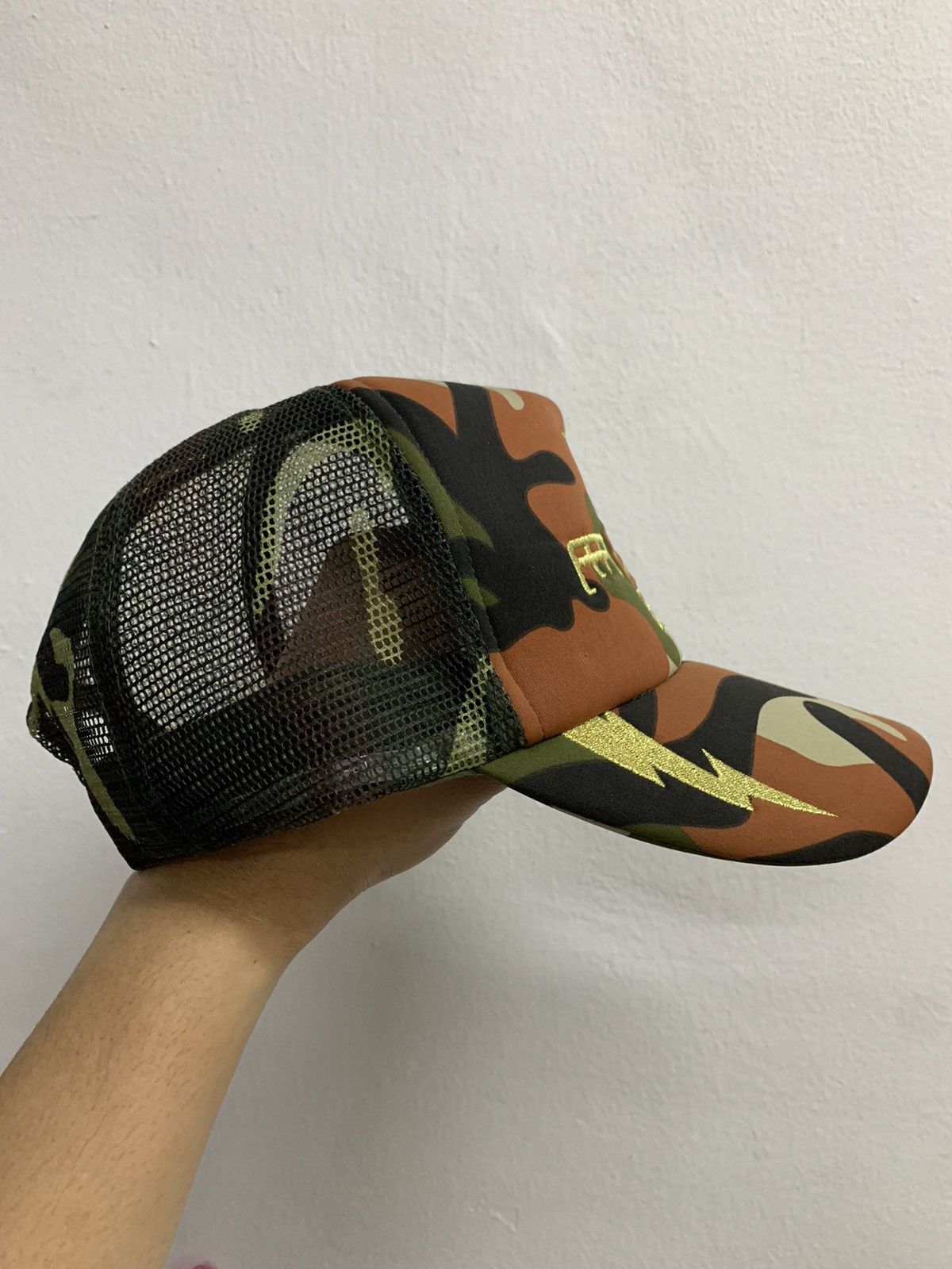 ANDSUNS RARE AndSuns Embroidery Gold Stitch Camo Trucker Size ONE SIZE - 3 Thumbnail