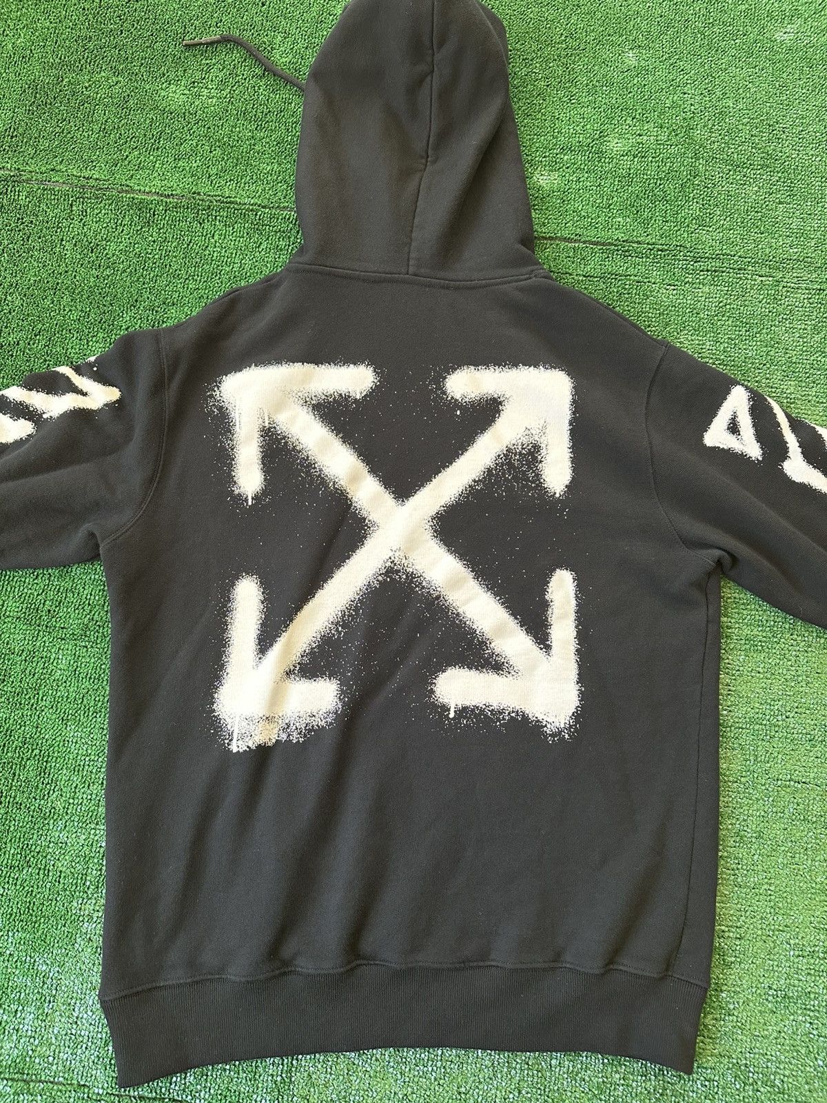 Other Off White SS22 Black Logo Arrows Hoodie Size Medium Used Size US M / EU 48-50 / 2 - 10 Thumbnail