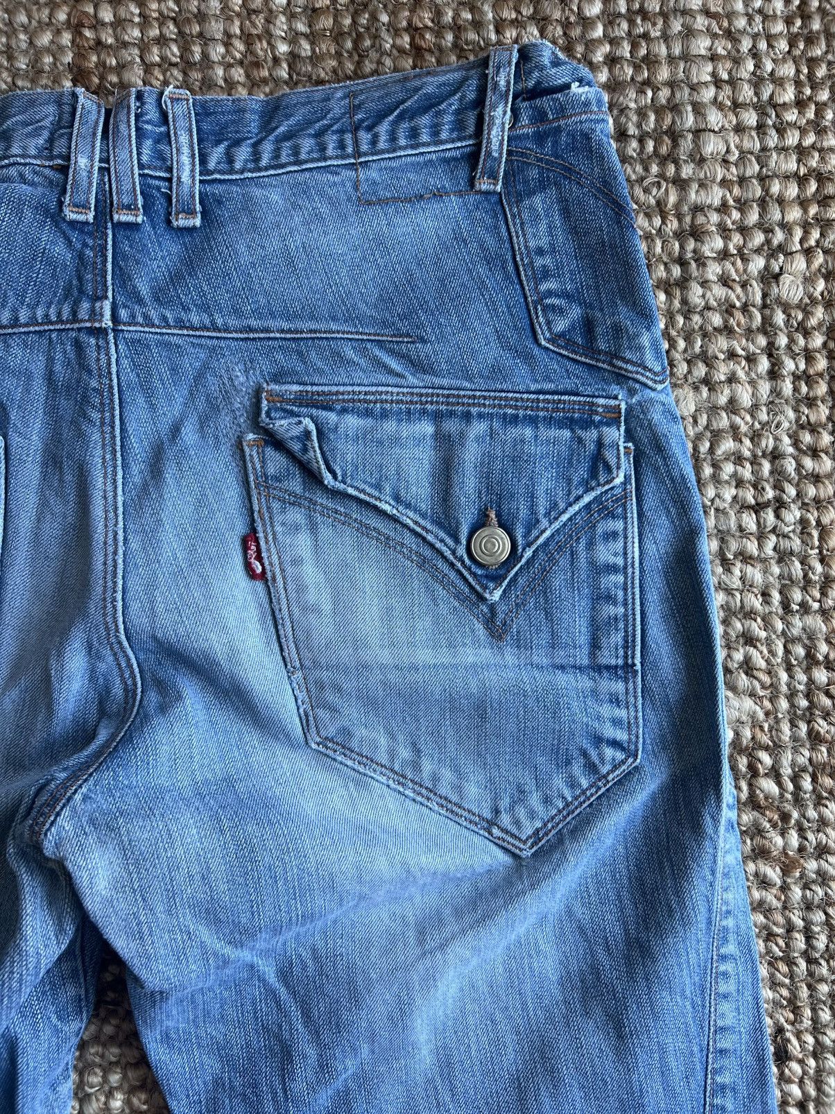 Levi's Levis Engineered Jeans Rare Pocket Design sz 31 Actual 31x34 Size US 31 - 10 Thumbnail