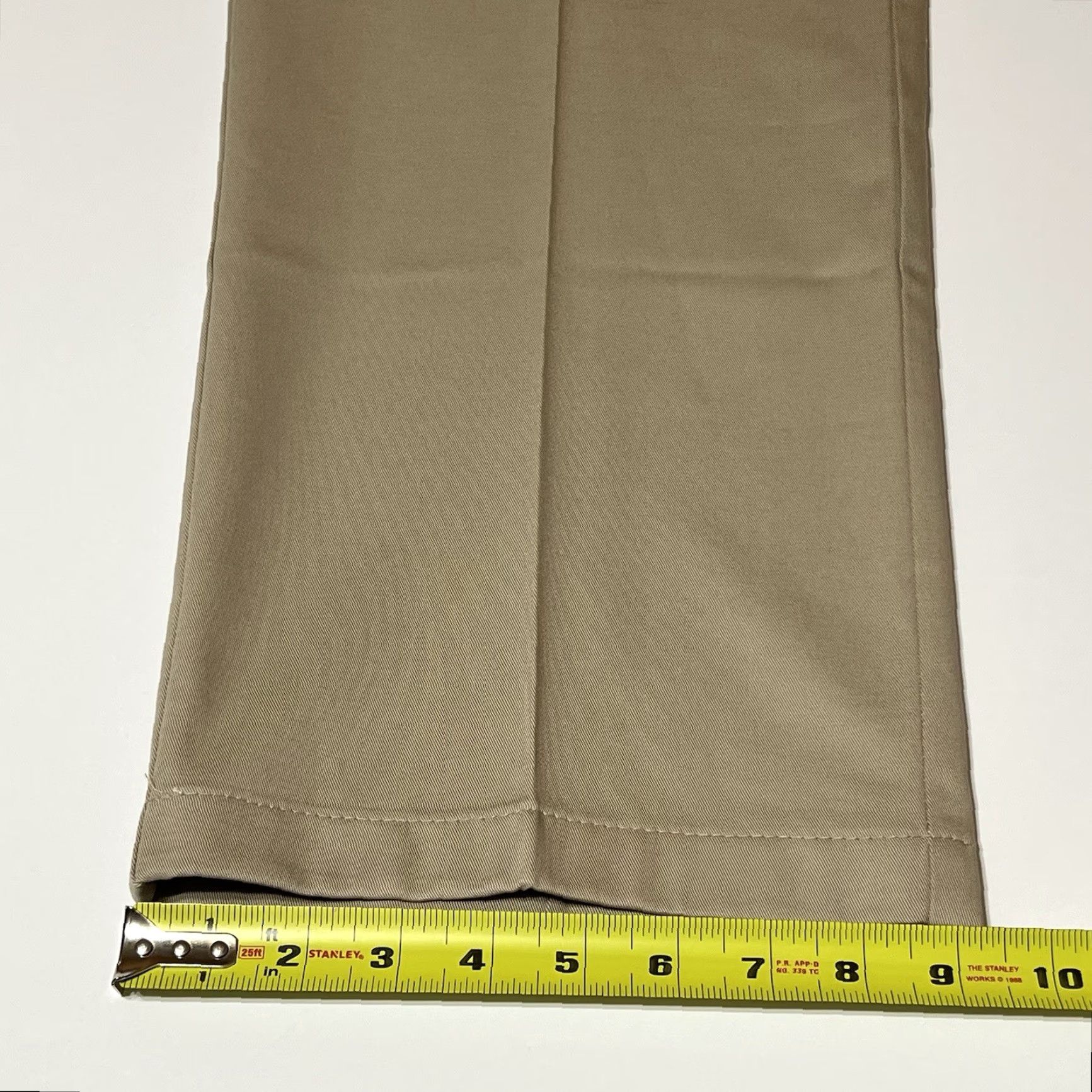 Haggar Haggar Work to Weekend Mens Pants Khaki Classic Fit 40x29 Beige Cotton Flat Front Straight Leg NWT NEW Size US 40 / EU 56 - 7 Thumbnail