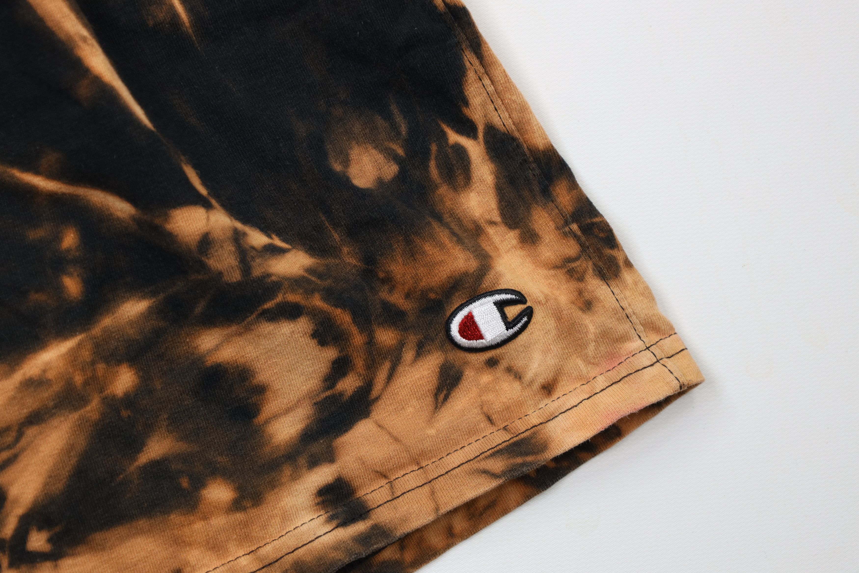 Champion × Vintage Vintage Champion Logo Acid Wash Above Knee Shorts Cotton Size US 36 / EU 52 - 5 Thumbnail