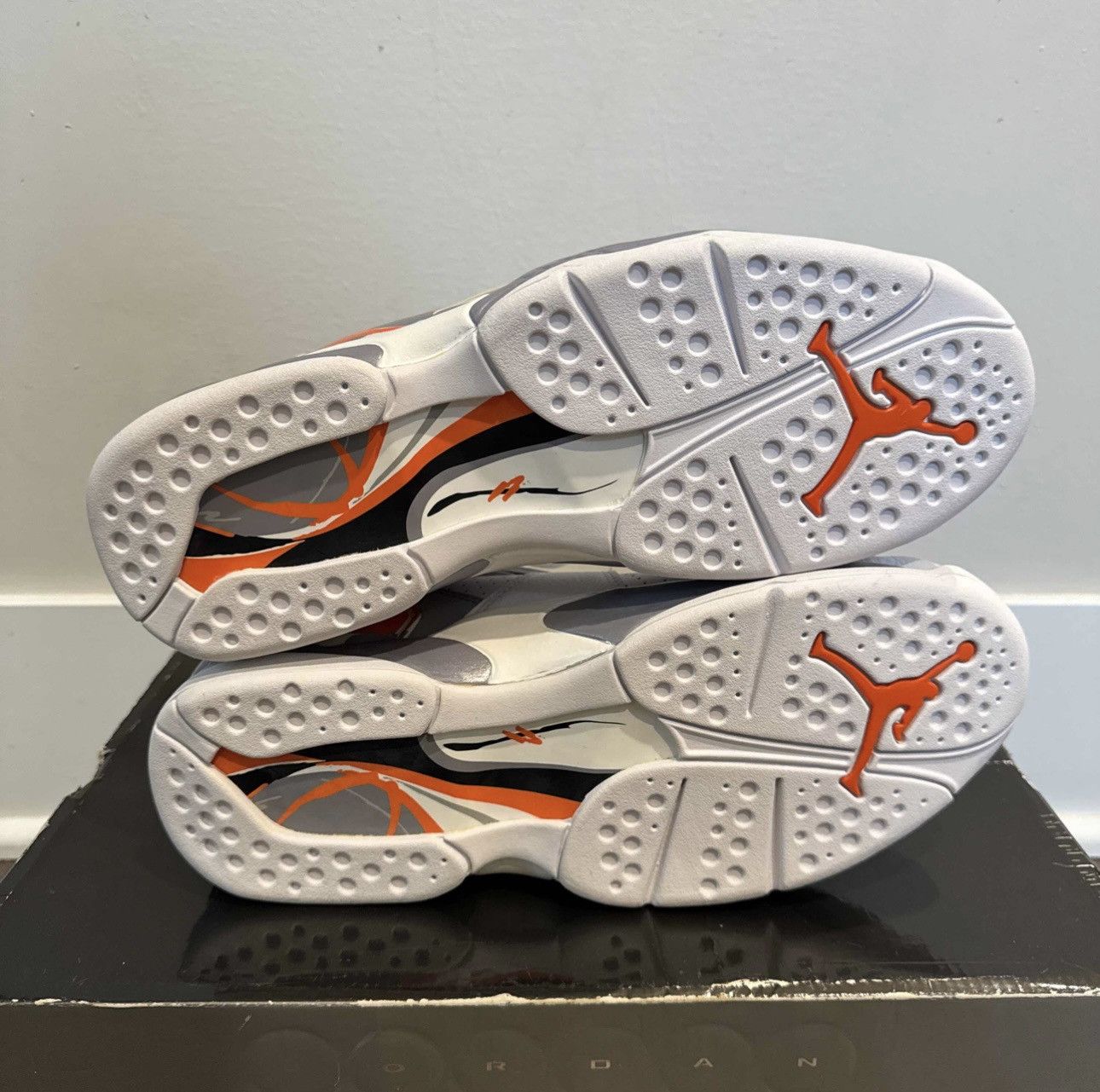 Nike Air Jordan 8 Orange Blaze Size US 9.5 / EU 42-43 - 5 Thumbnail
