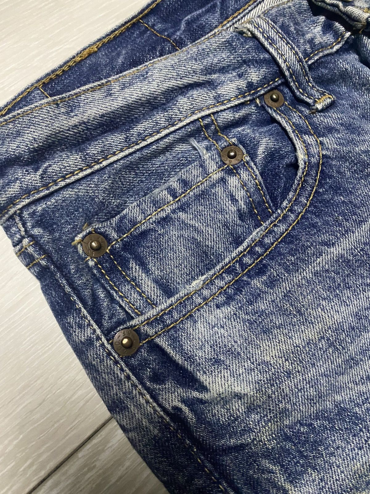 Levi's Vintage Levis 501 Bleached Distressed Jeans Size US 30 / EU 46 - 11 Thumbnail