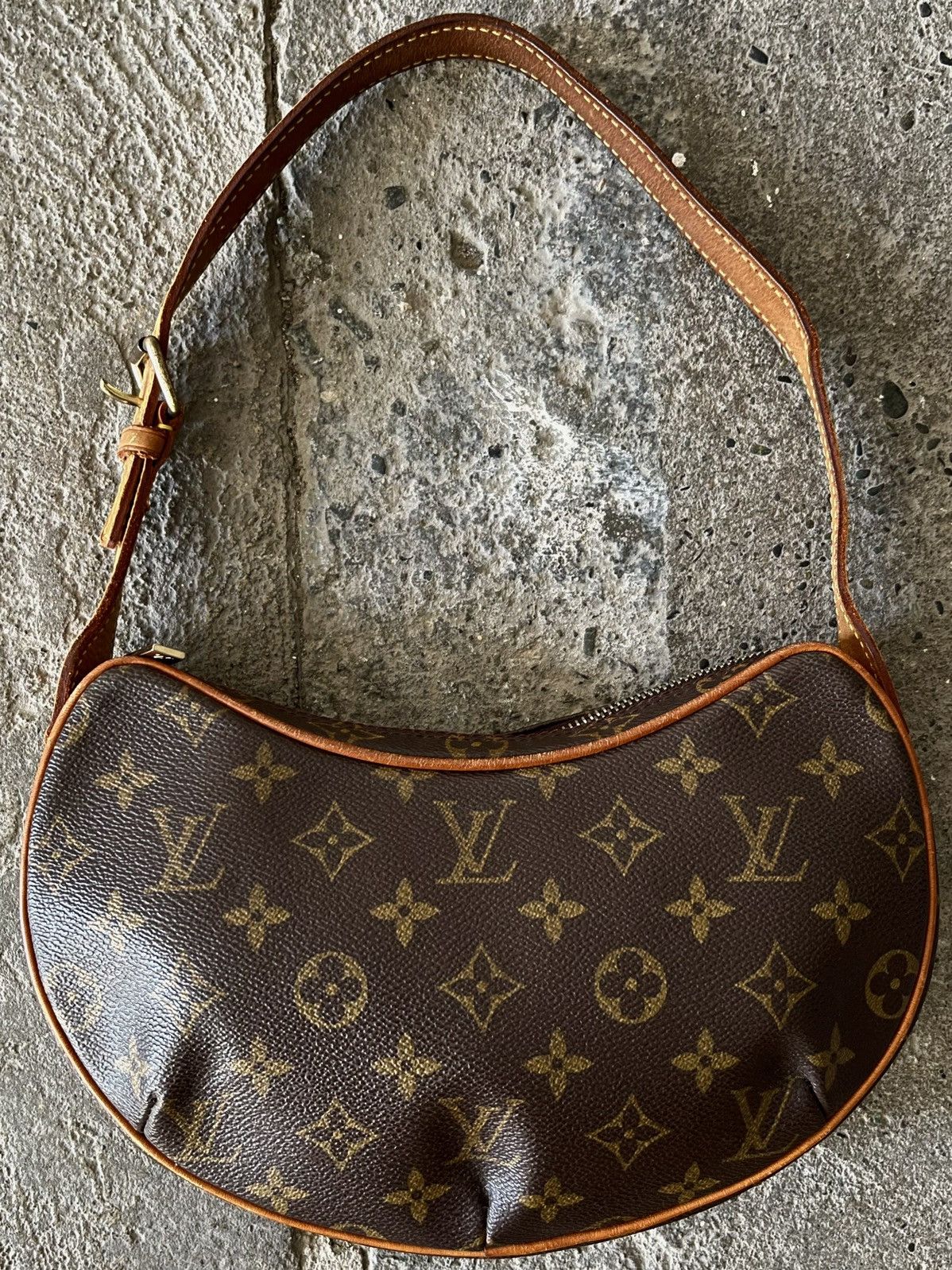 Louis Vuitton Louis Vuitton - 2003 - Croissant PM - Pochette Size ONE SIZE - 9 Thumbnail