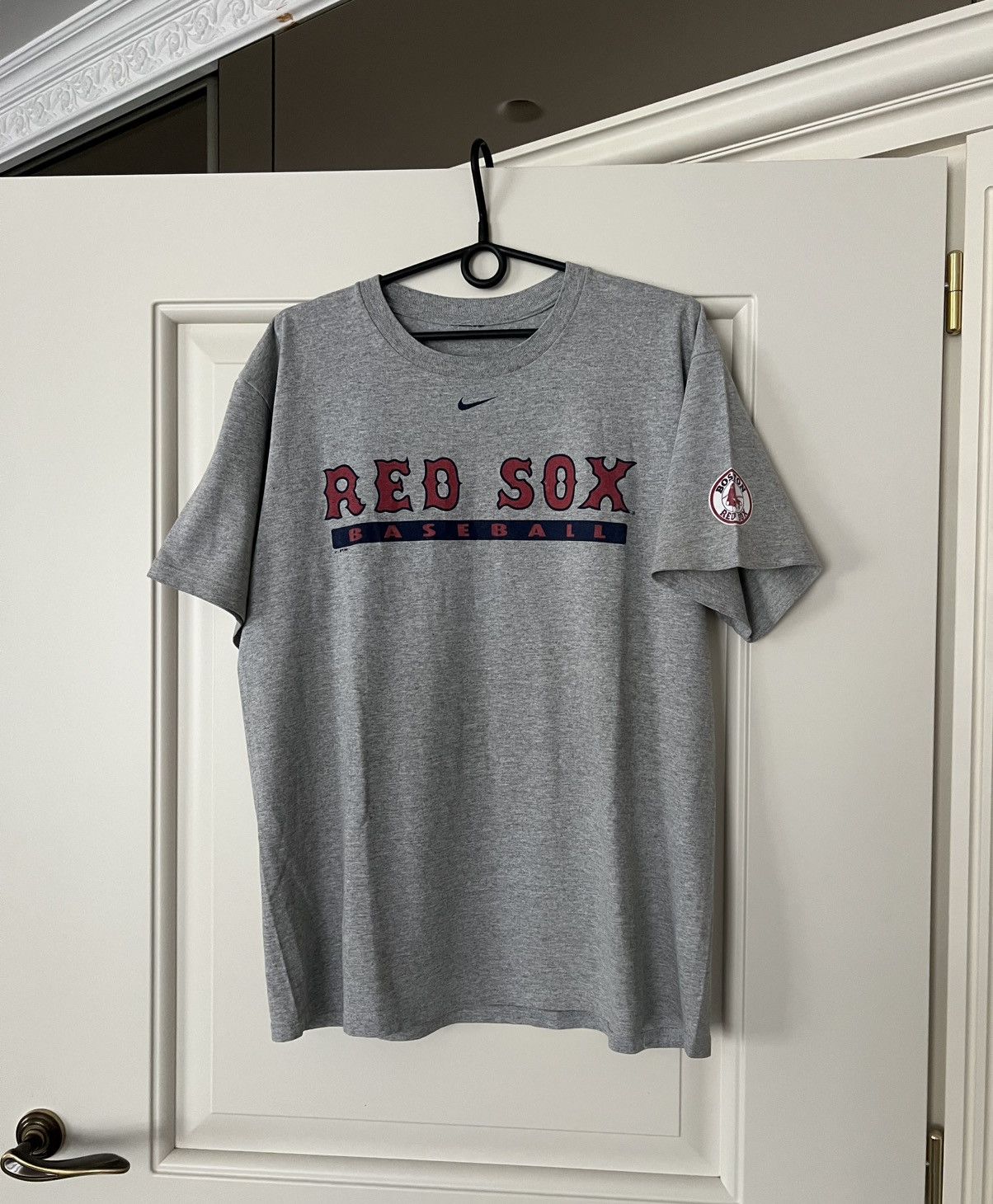 Nike Vintage Nike Red Sox Baseball Tee 2002 Size US L / EU 52-54 / 3 - 1 Thumbnail