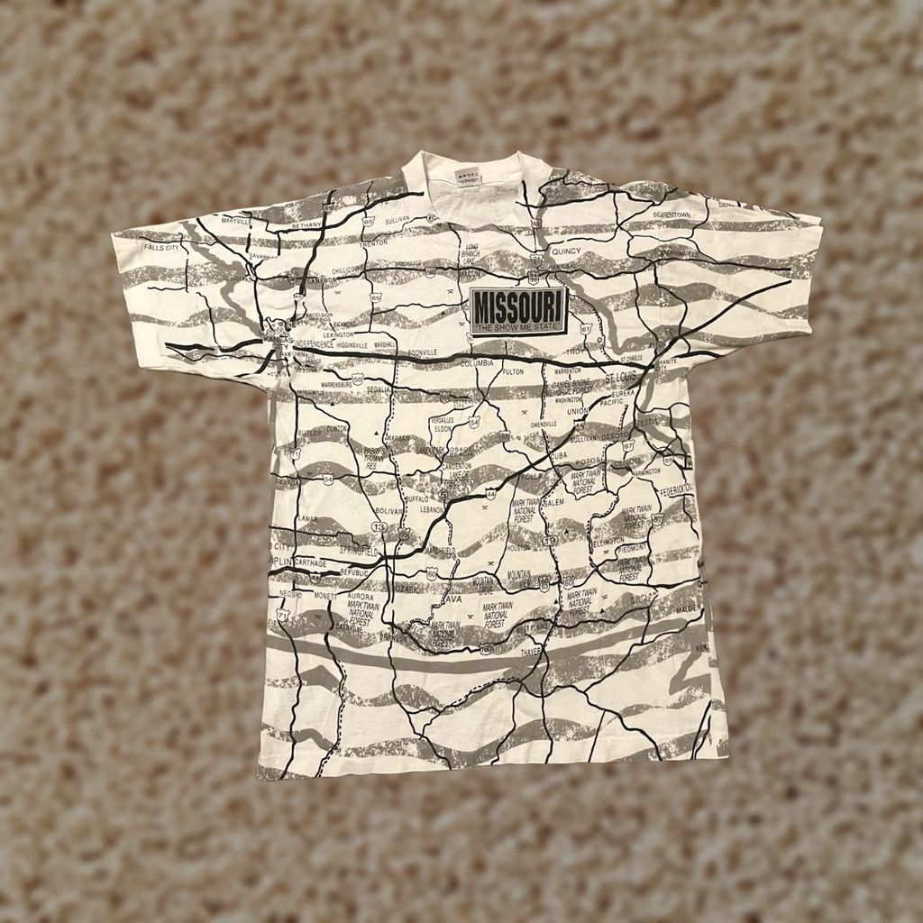 Fruit Of The Loom VINTAGE Fruit of the Loom Missouri Road Map Highways All Over Print Single Stitch T-Shirt Adult L Mens Size US L / EU 52-54 / 3 - 1 Thumbnail