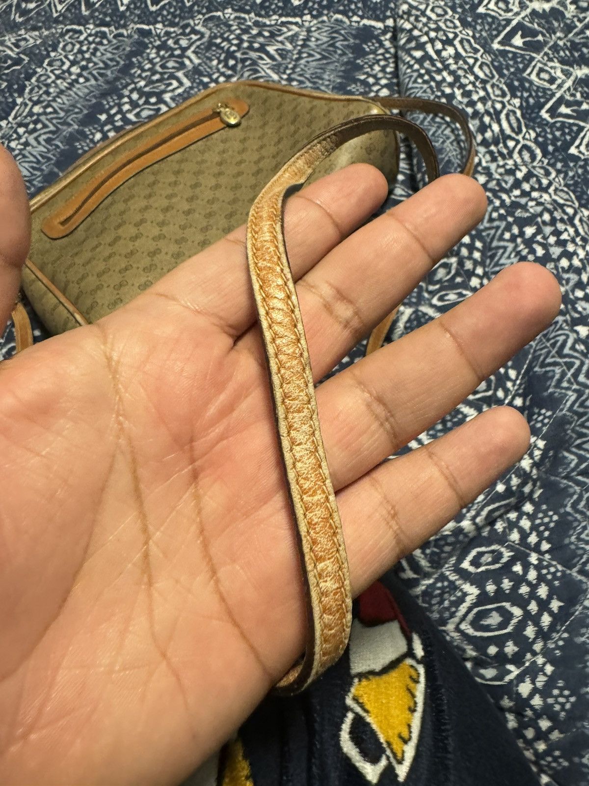 Gucci Vintage Gucci bag! Size ONE SIZE - 9 Thumbnail