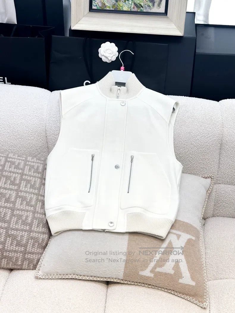 Hermes Hermes White sleeveless vest jacket Size XS / US 0-2 / IT 36-38 - 1 Thumbnail