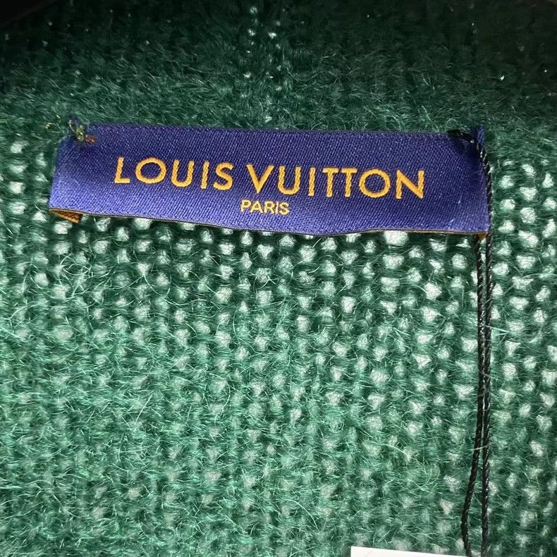 Louis Vuitton Louis Vuitton Green mohair knit cardigan with logo sweater Size US M / EU 48-50 / 2 - 3 Thumbnail
