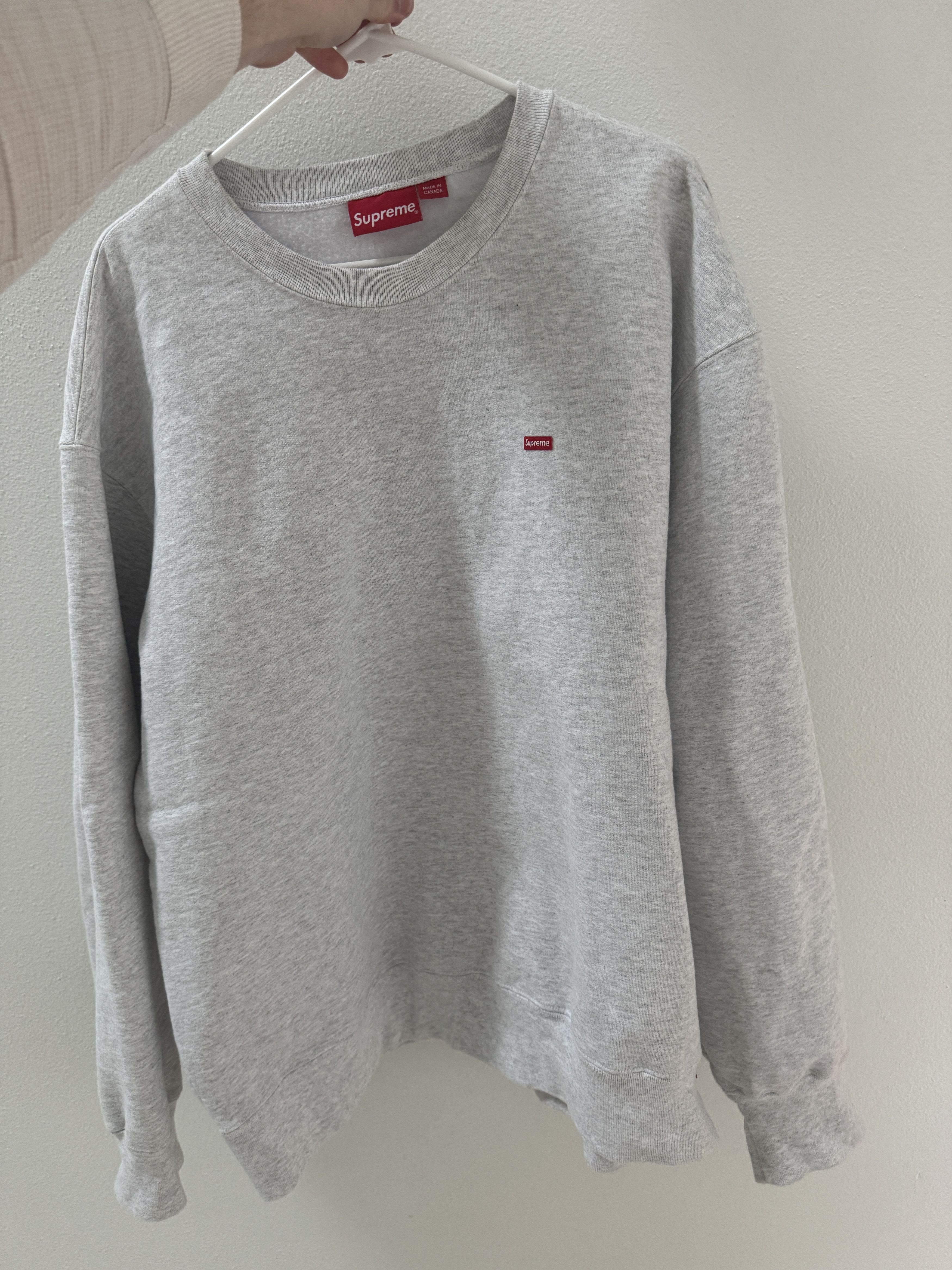 Supreme Supreme Small Box Logo Crewneck in Ash Gray size XL Size US XL / EU 56 / 4 - 2 Thumbnail