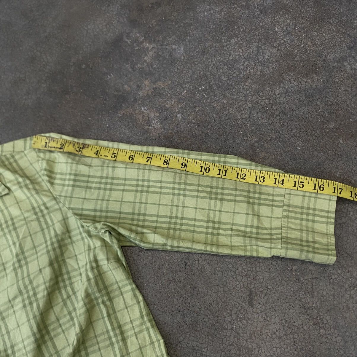 Burberry ‼️LAST DROP‼️Burberry London Green Check Wrap Blouse Cropped Size S / US 4 / IT 40 - 20 Thumbnail