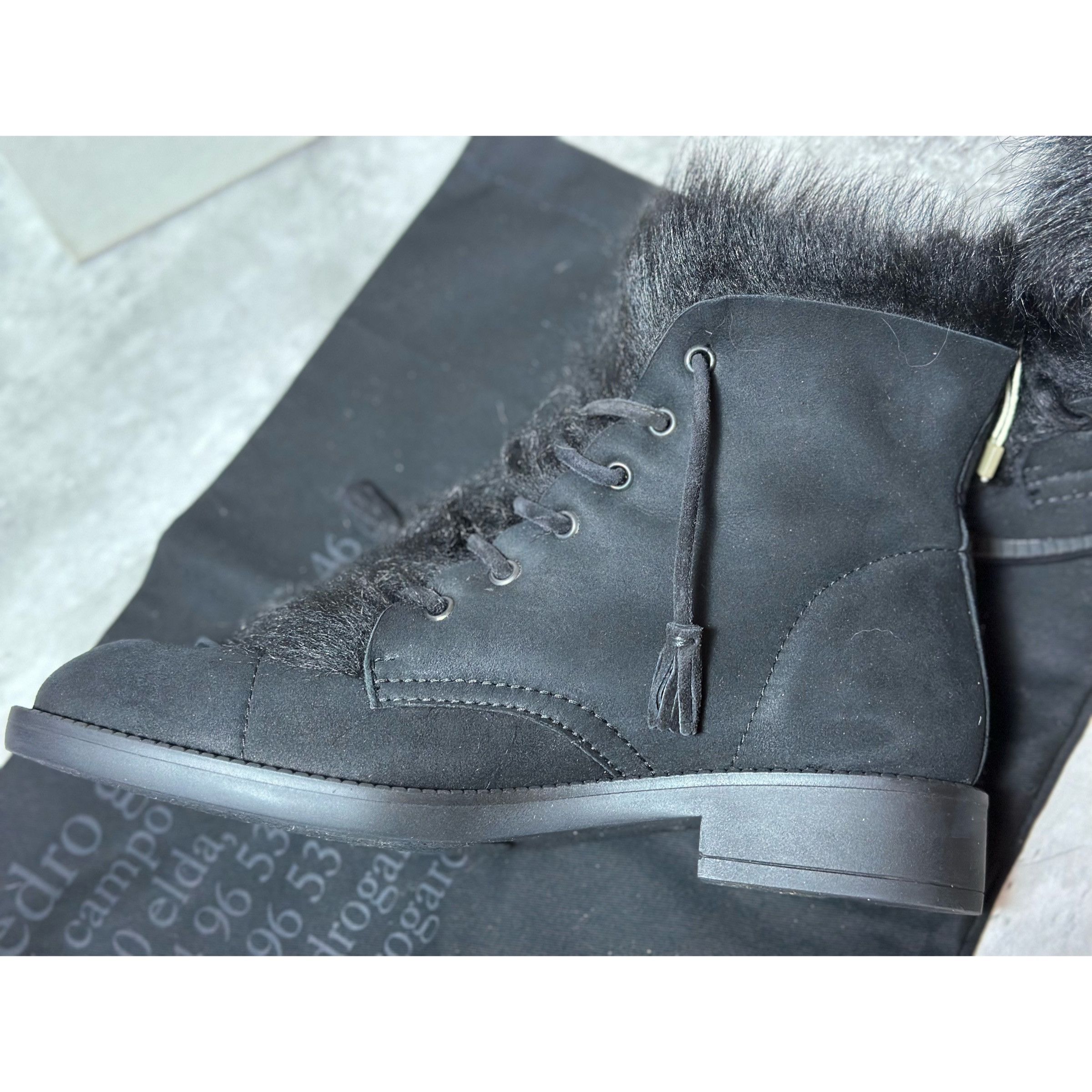 Pedro Garcia Pedro Garcia fur-lined lambskin lace-up boots Size US 11 / IT 41 - 13 Thumbnail