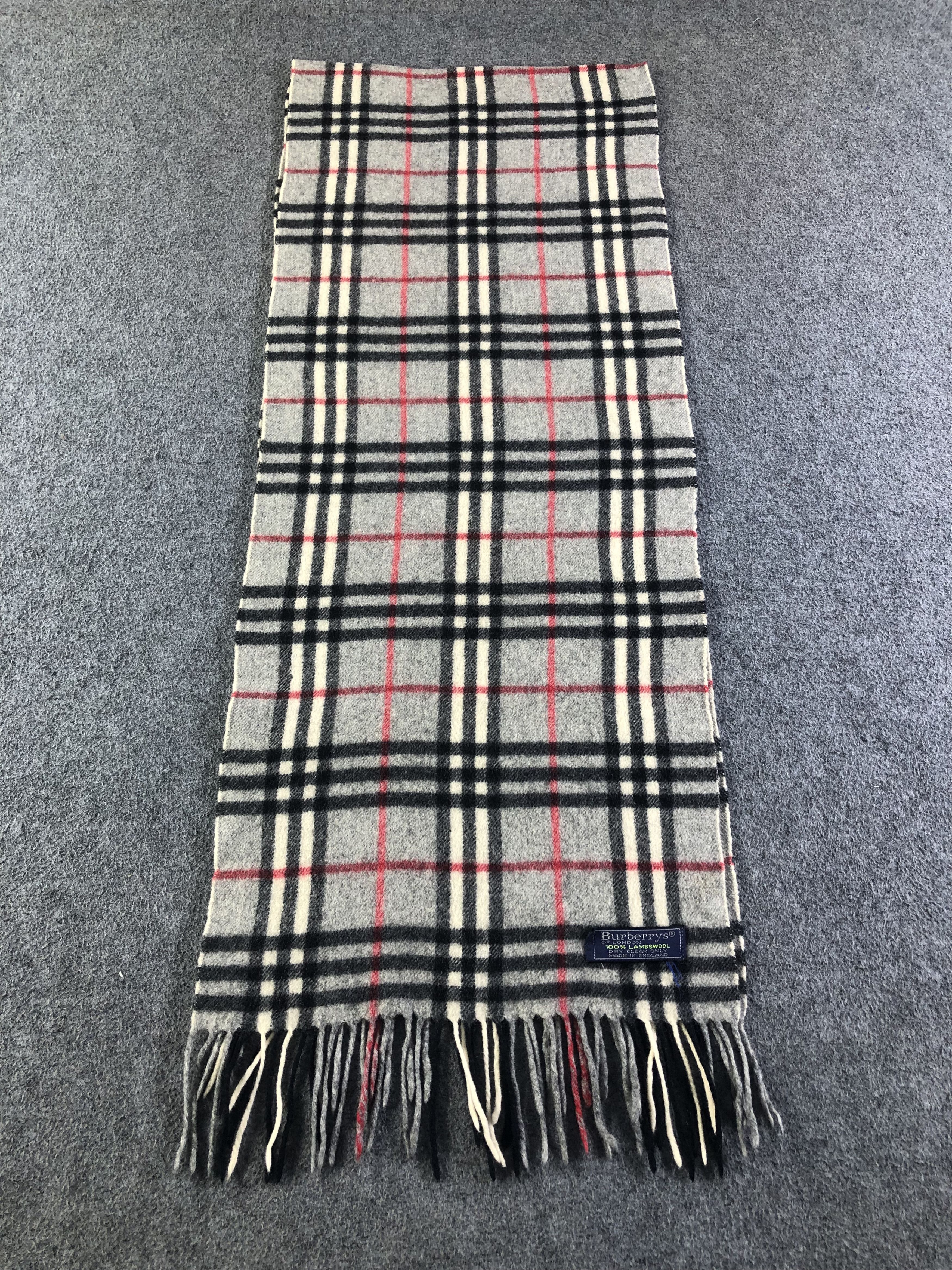 Burberry Burberrys Lambswool Scarf / Muffler / Neckwear SS1233 Size ONE SIZE - 3 Thumbnail