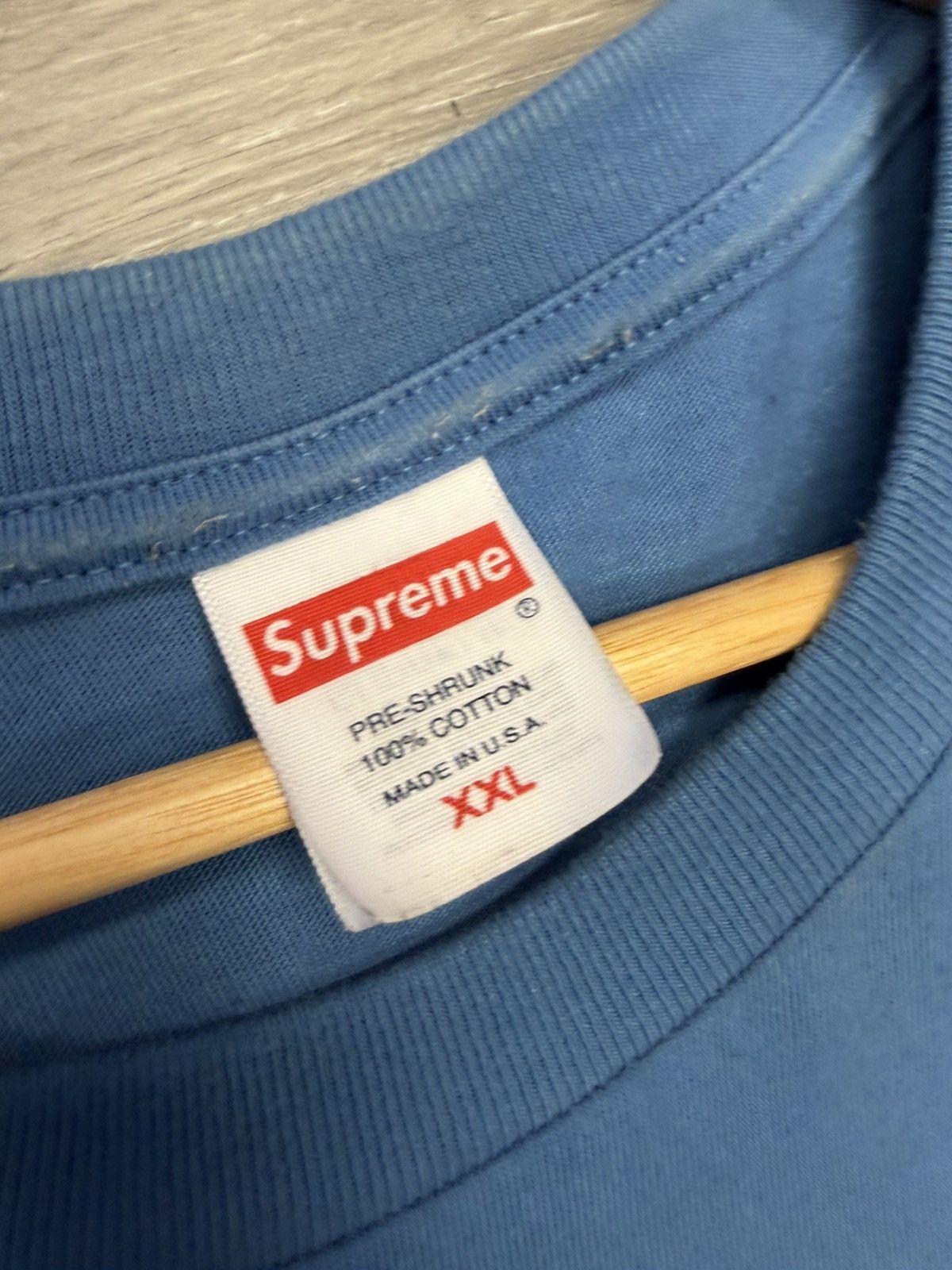 Supreme Supreme Gotham Tee Size US XXL / EU 58 / 5 - 2 Thumbnail