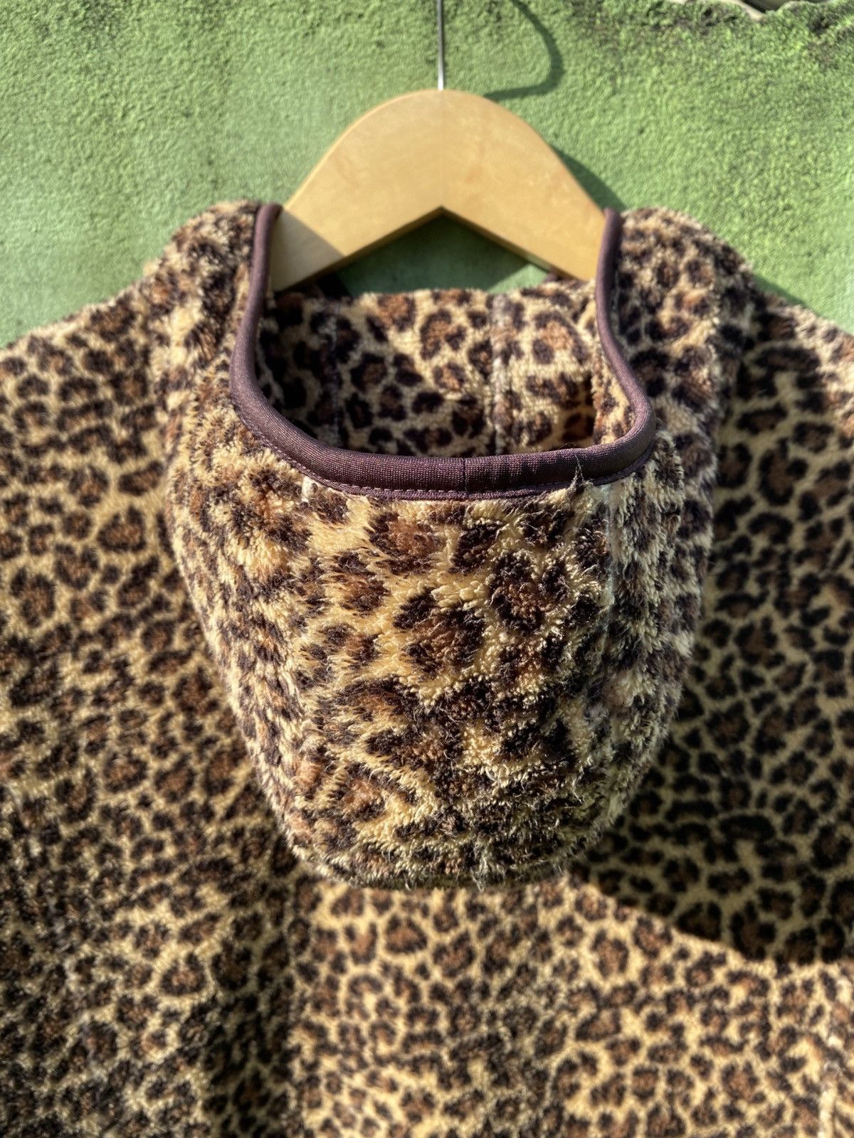 Vintage Crocodile Leopard Sherpa Fleece Jacket Y2K Cozy Outerwear Size ONE SIZE - 9 Thumbnail