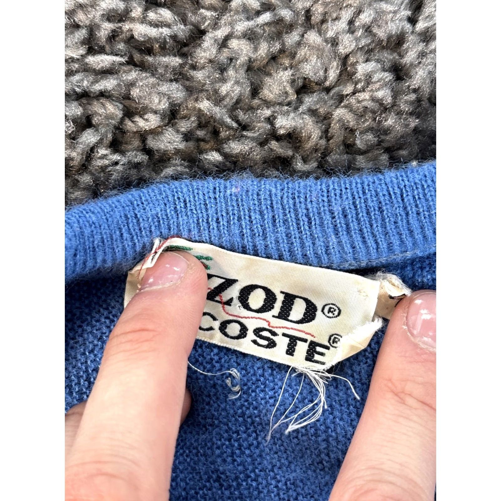 Izod VINTAGE Izod Lacoste Sweater Cardigan Mens Size M Blue Knit Logo 80s GOLF Tennis Casual Set End Mens Size US M / EU 48-50 / 2 - 4 Thumbnail