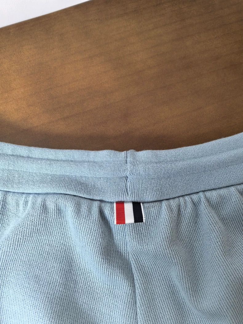 Thom Browne Thom Browne size42 Loose fit jeans Size US 26 / EU 42 - 8 Thumbnail