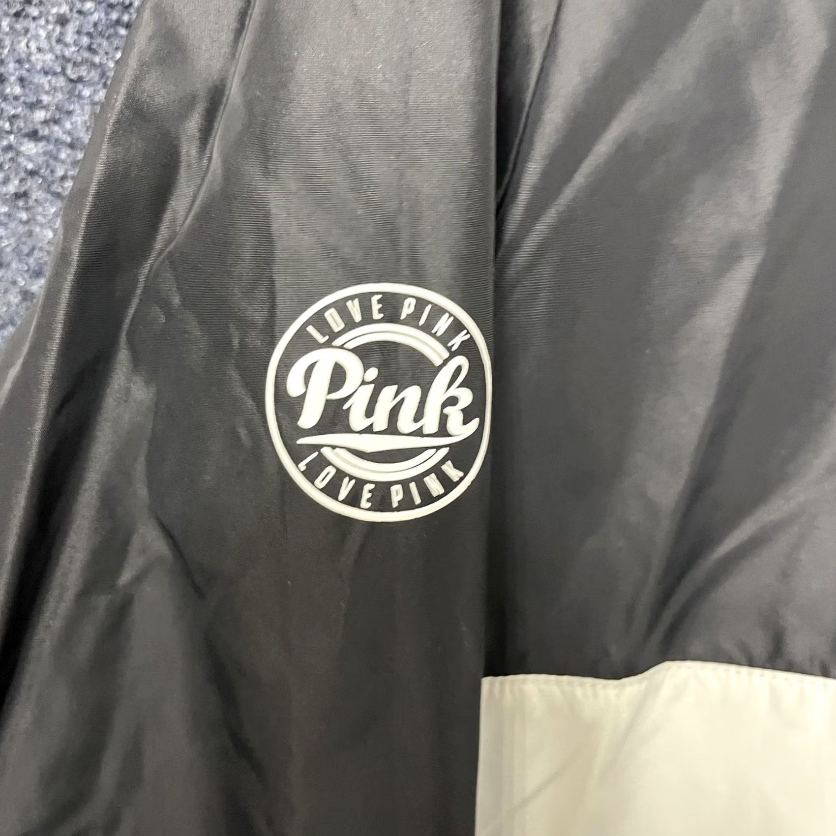 Vintage PINK Victoria'S Secret Windbreaker XS-S Black Nylon Jacket Size XS / US 0-2 / IT 36-38 - 2 Thumbnail