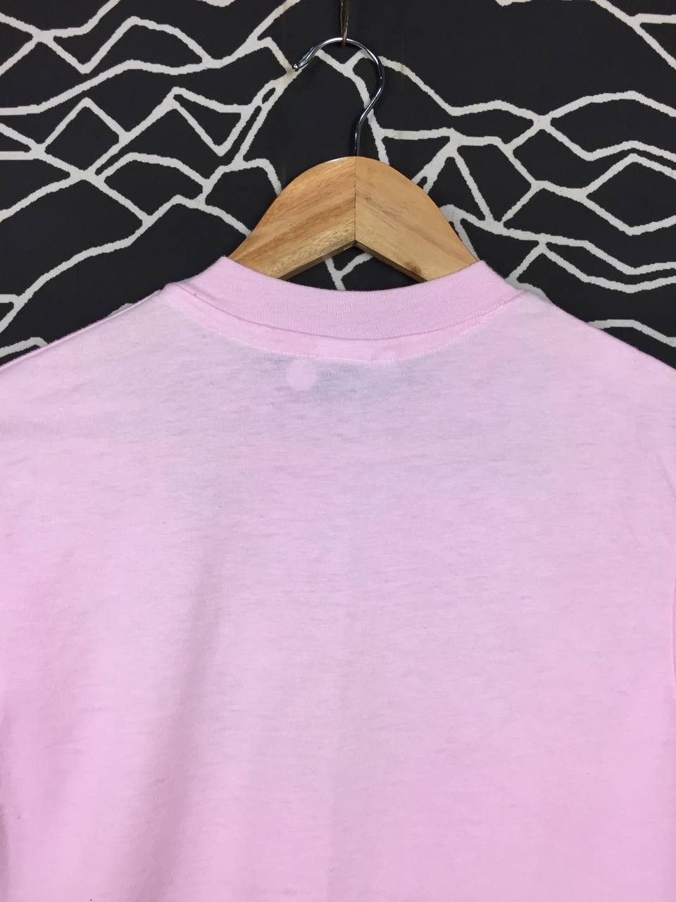 Hanes × Vintage Vtg 80s Little woman Of Concord Single Stitch Tee Size US M / EU 48-50 / 2 - 12 Thumbnail