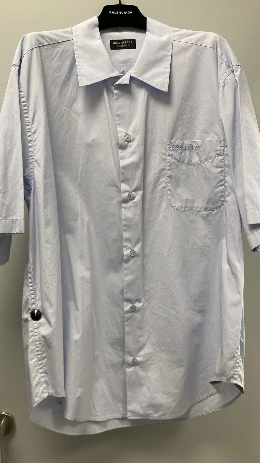 Balenciaga o1w1db11224 Short Sleeve Minimal Shirt in White Size US XS / EU 42 / 0 - 1 Preview