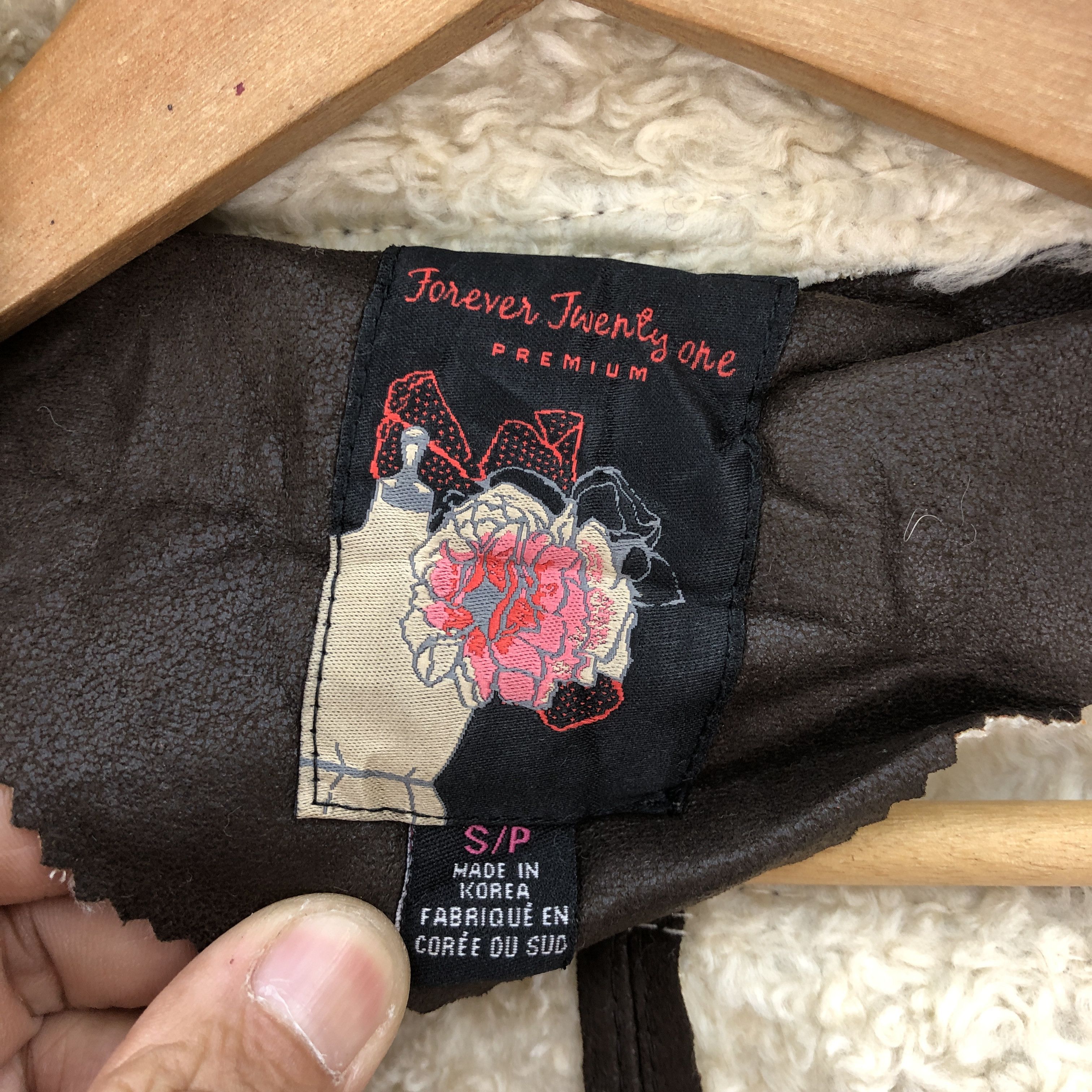 Japanese Brand × Vintage Vintage Thick Ladies Suede Shearling Leather Punk Jackets Size XXS / US 00 / IT 34 - 6 Thumbnail