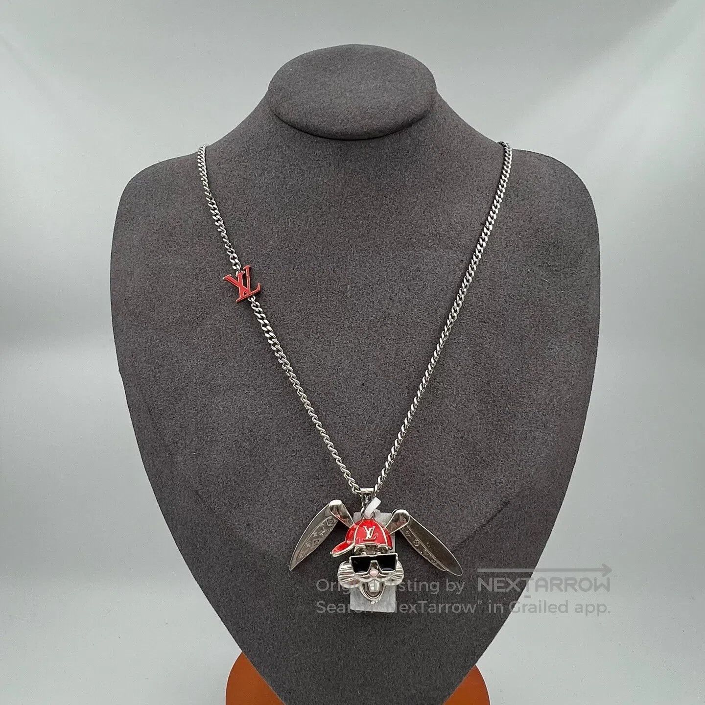 Louis Vuitton Louis Vuitton Rabbit Magpie Pendant Necklace Size US XS / EU 42 / 0 - 1 Thumbnail