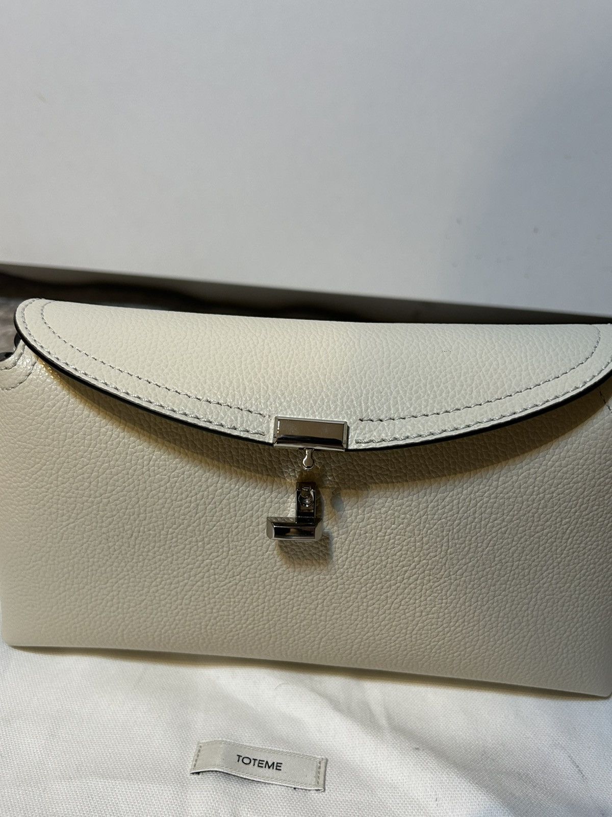 Toteme Totême T-Lock Clutch White Size ONE SIZE - 4 Thumbnail