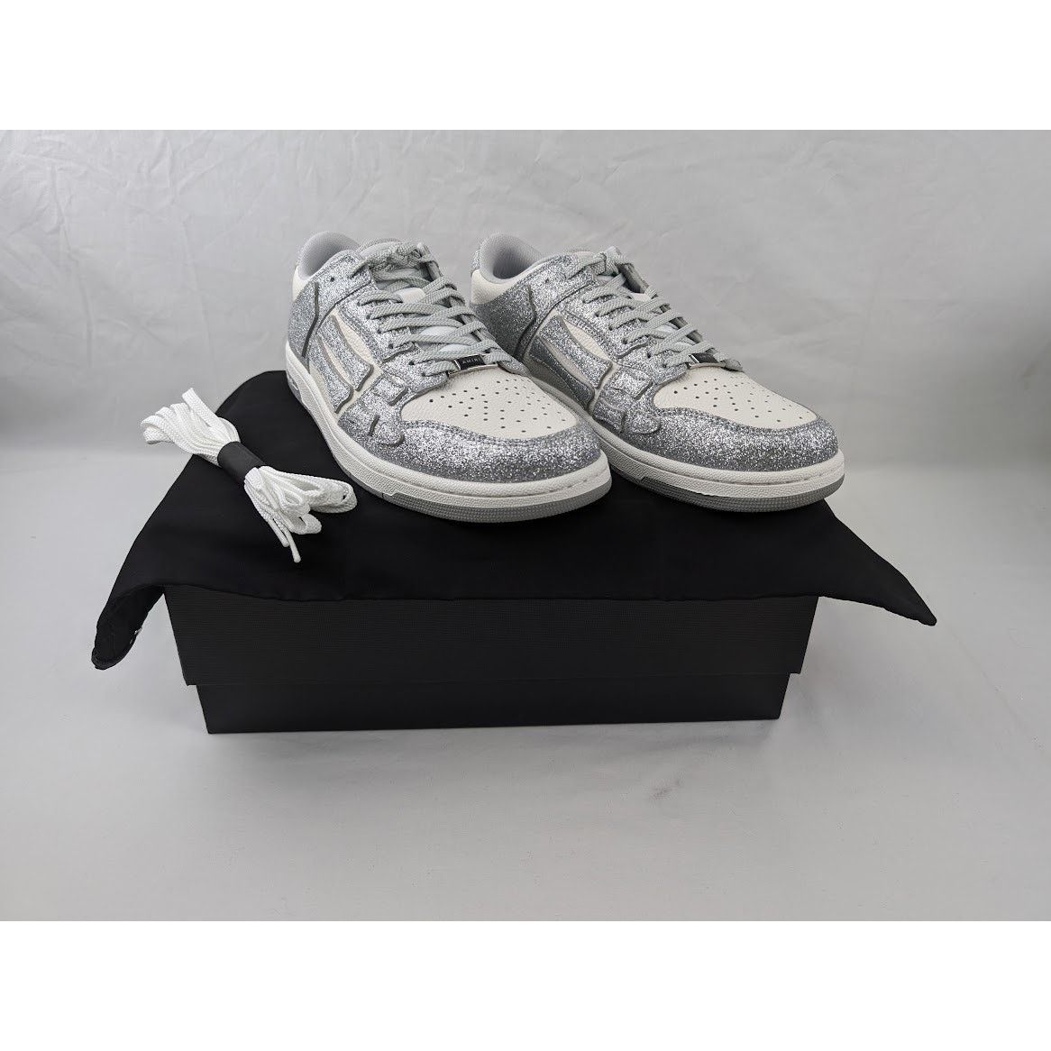 Amiri o1rshd1 Shimmer Skeleton Top Low Sneaker in Silver/White Size US 11 / EU 44 - 16 Thumbnail