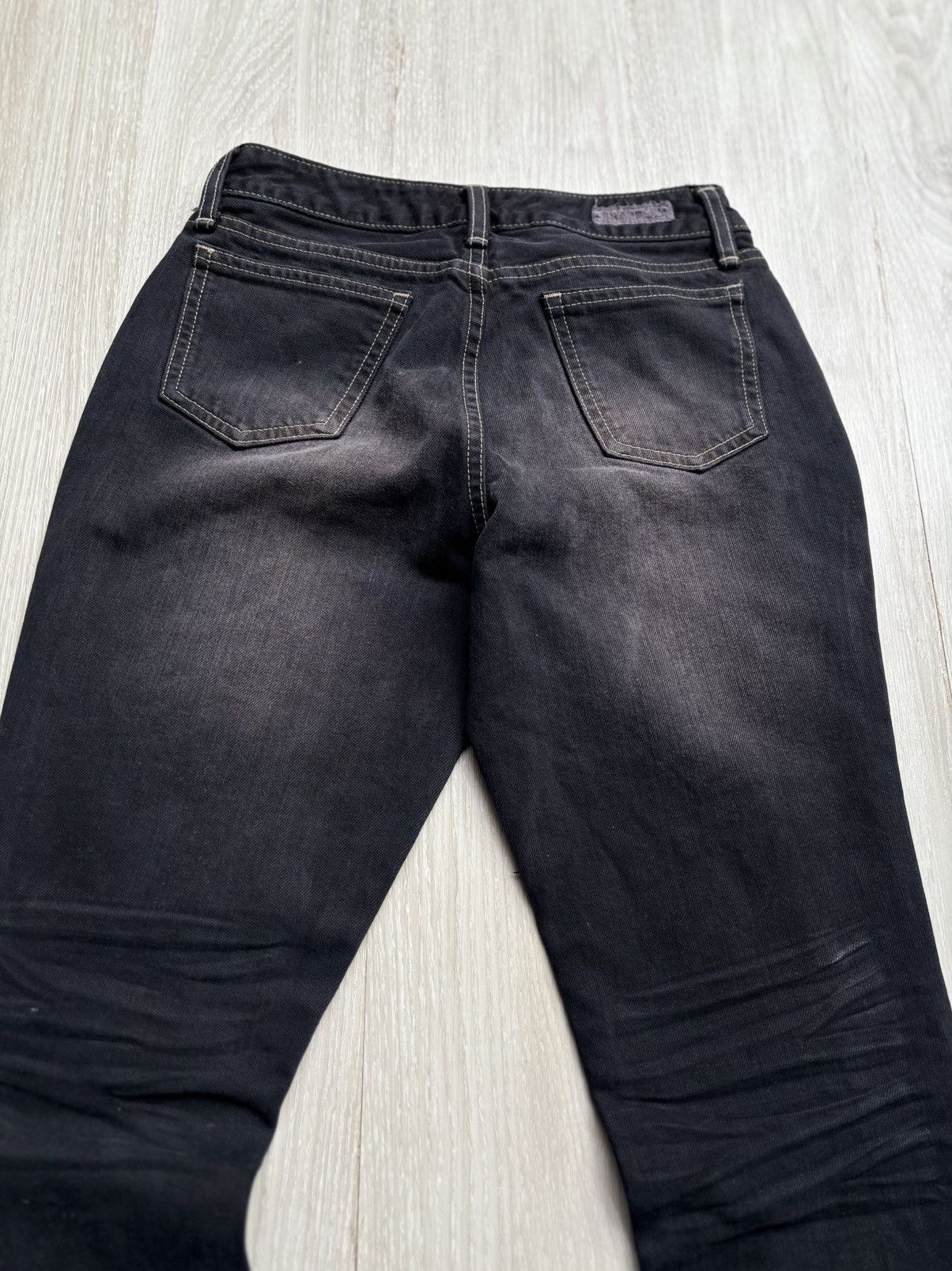 Japanese Brand Brappers distressed flare jeans Size US 26 / EU 42 - 6 Thumbnail